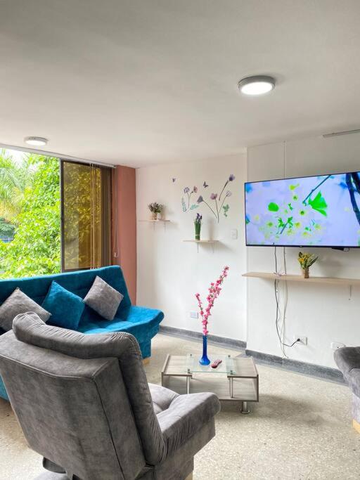 La vida es Bella! Apartamento cerca al Centro 101