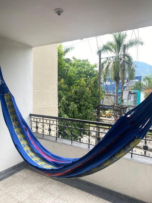 La vida es Bella! Apartamento cerca al Centro 101