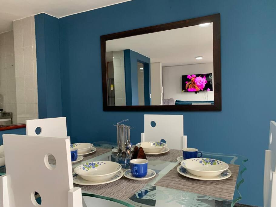 La vida es Bella! Apartamento cerca al Centro 101