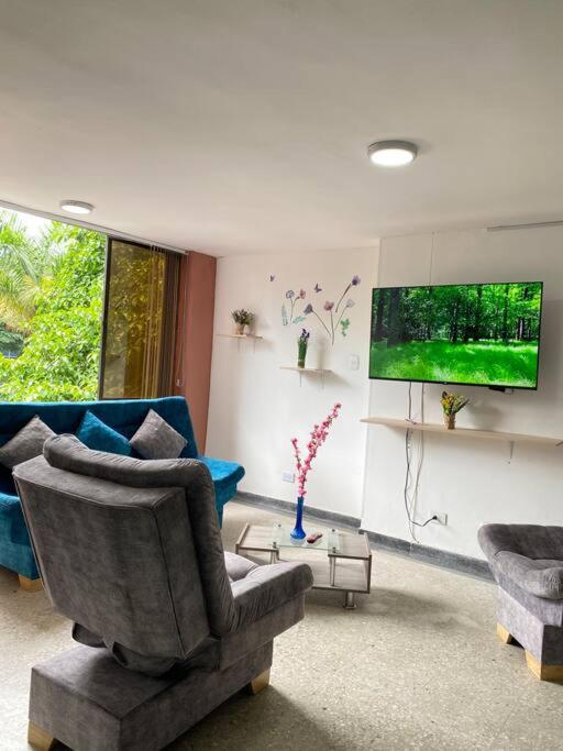 La vida es Bella! Apartamento cerca al Centro 101