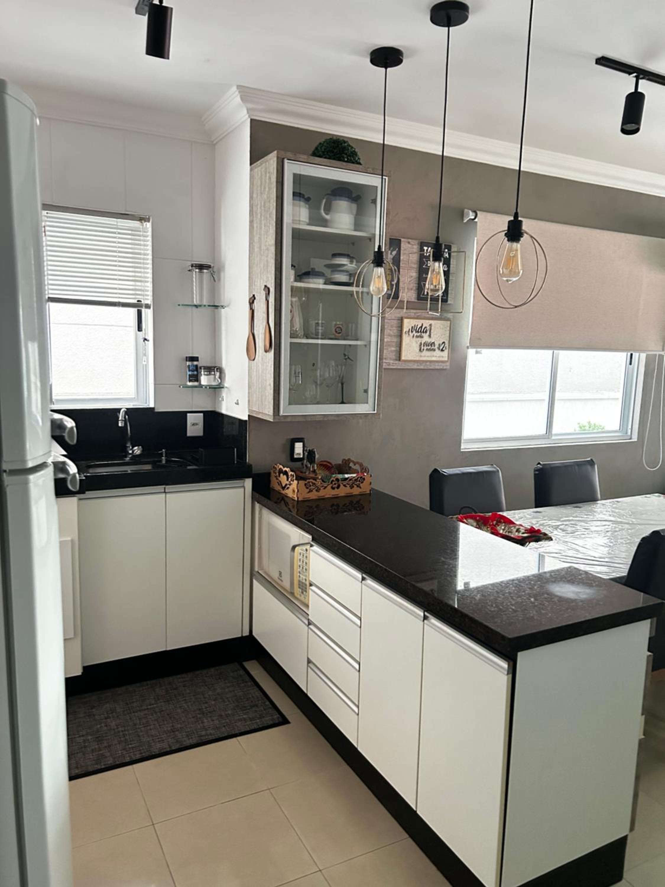 Apartamento para alugar na temporada a 150m do mar
