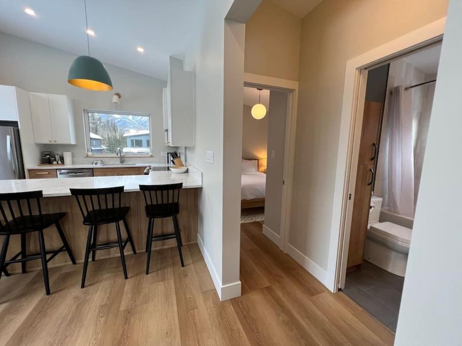 4595 Alpine Way by StayIn
