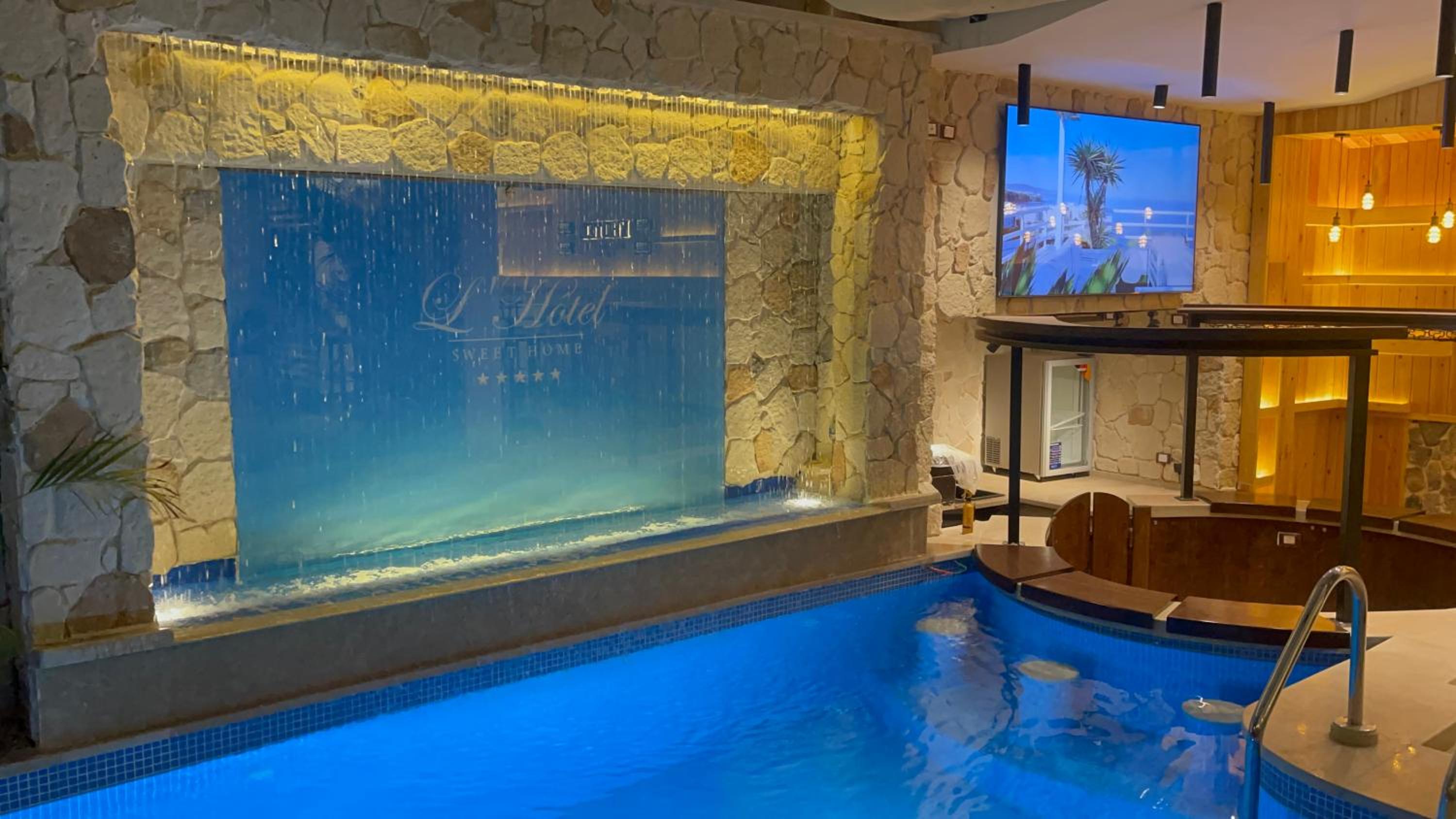 Ideal studio in villa 255 panafig 11 private villa in 5th settelment in New Cairo
