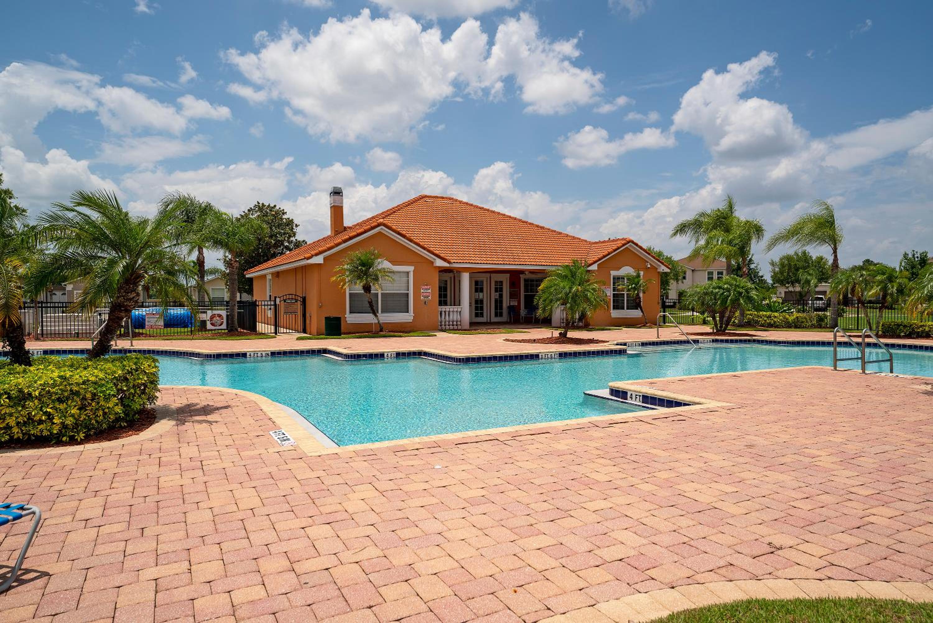 4BD Home Toy Story Mickey with Pool and Game Room view 5