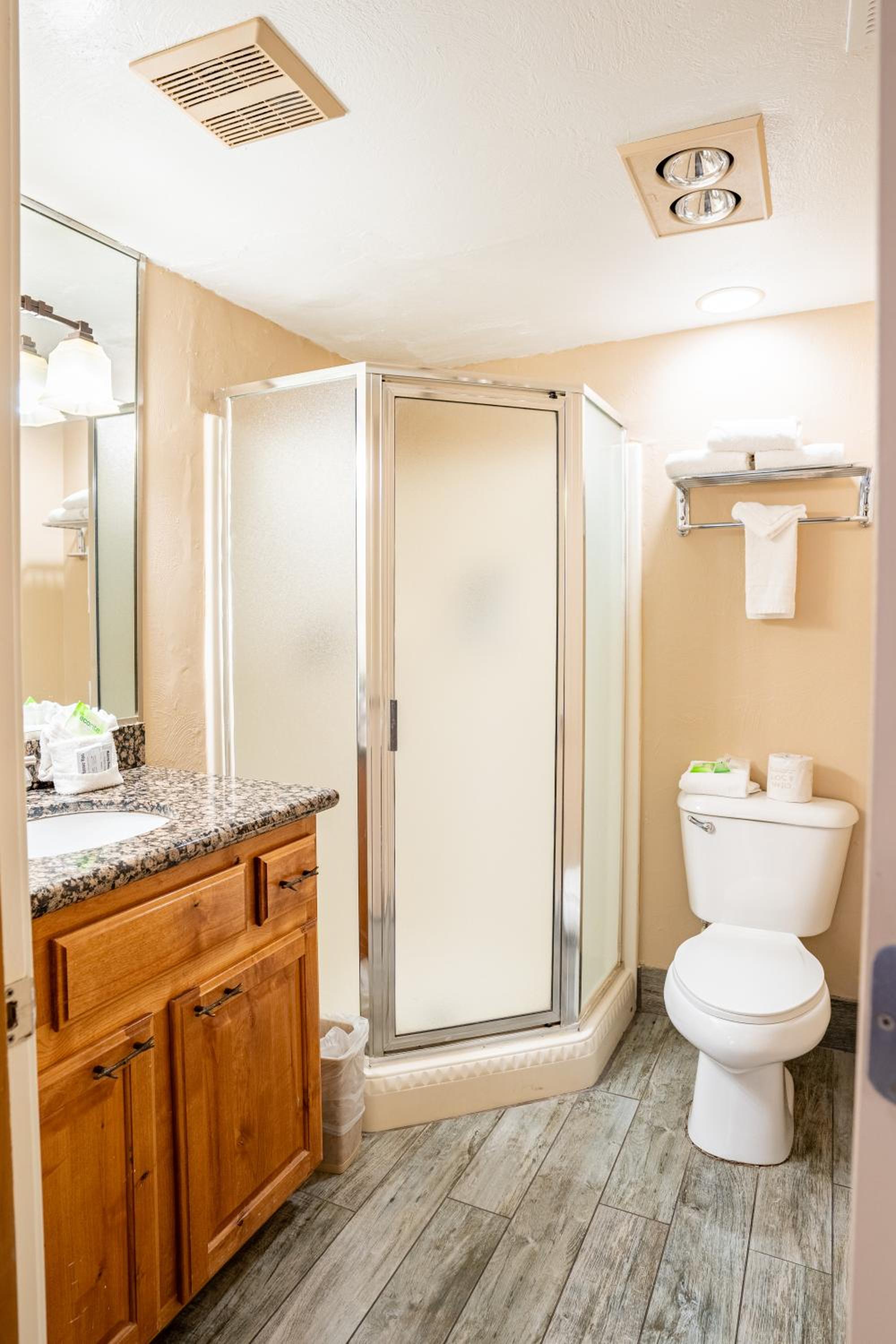 Petty Ranch Inn 67