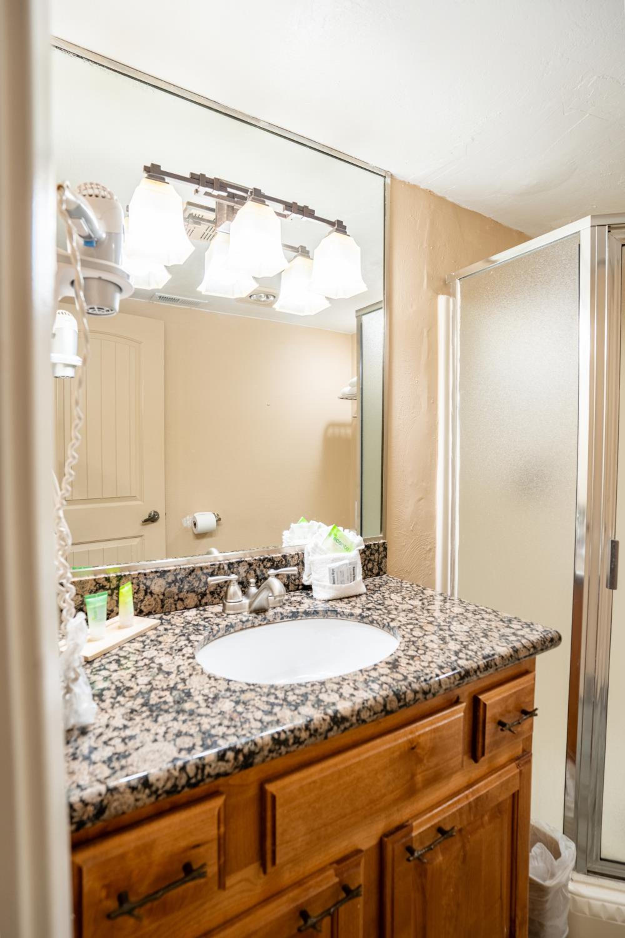 Petty Ranch Inn 71
