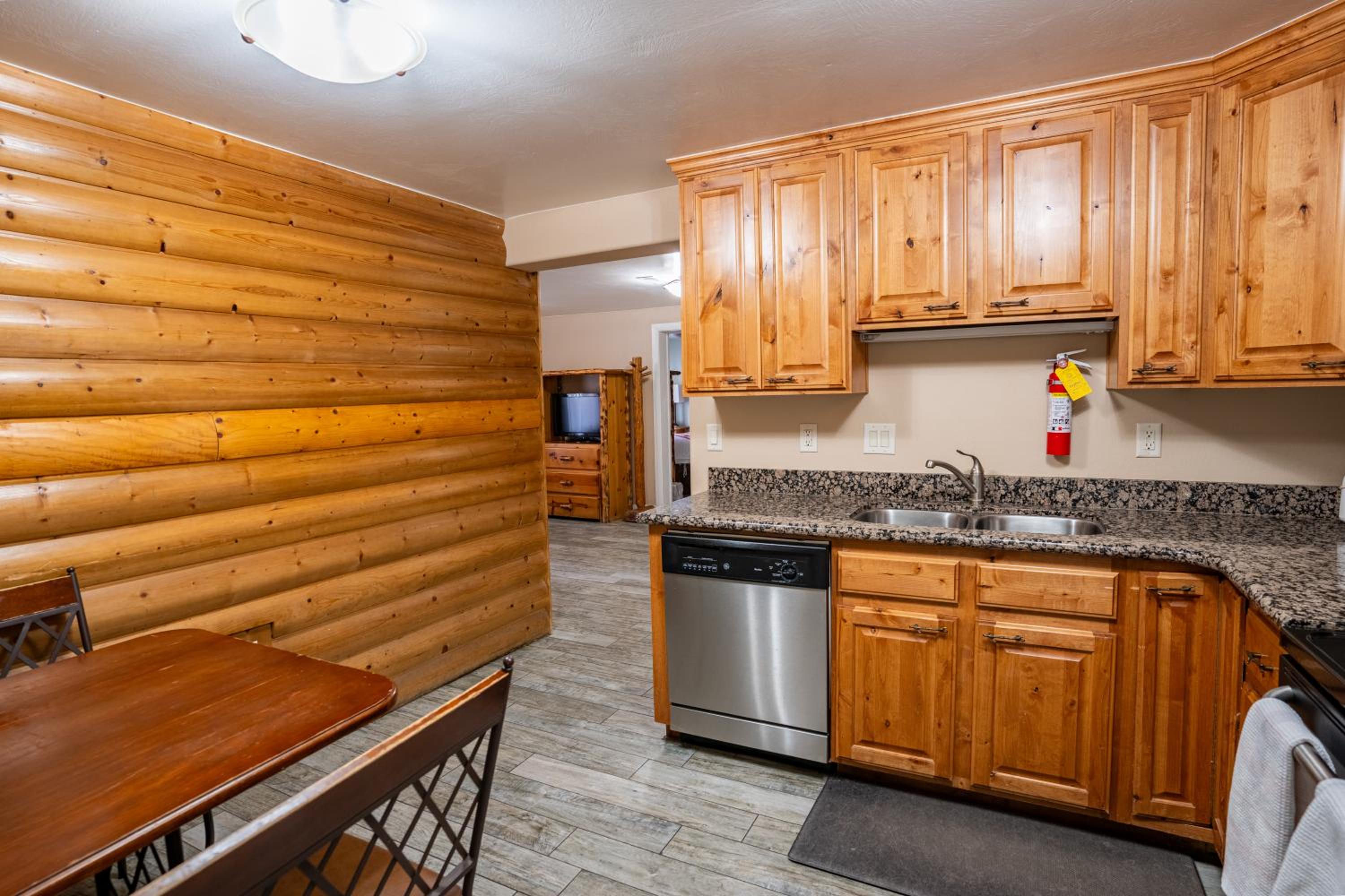 Petty Ranch Inn 15