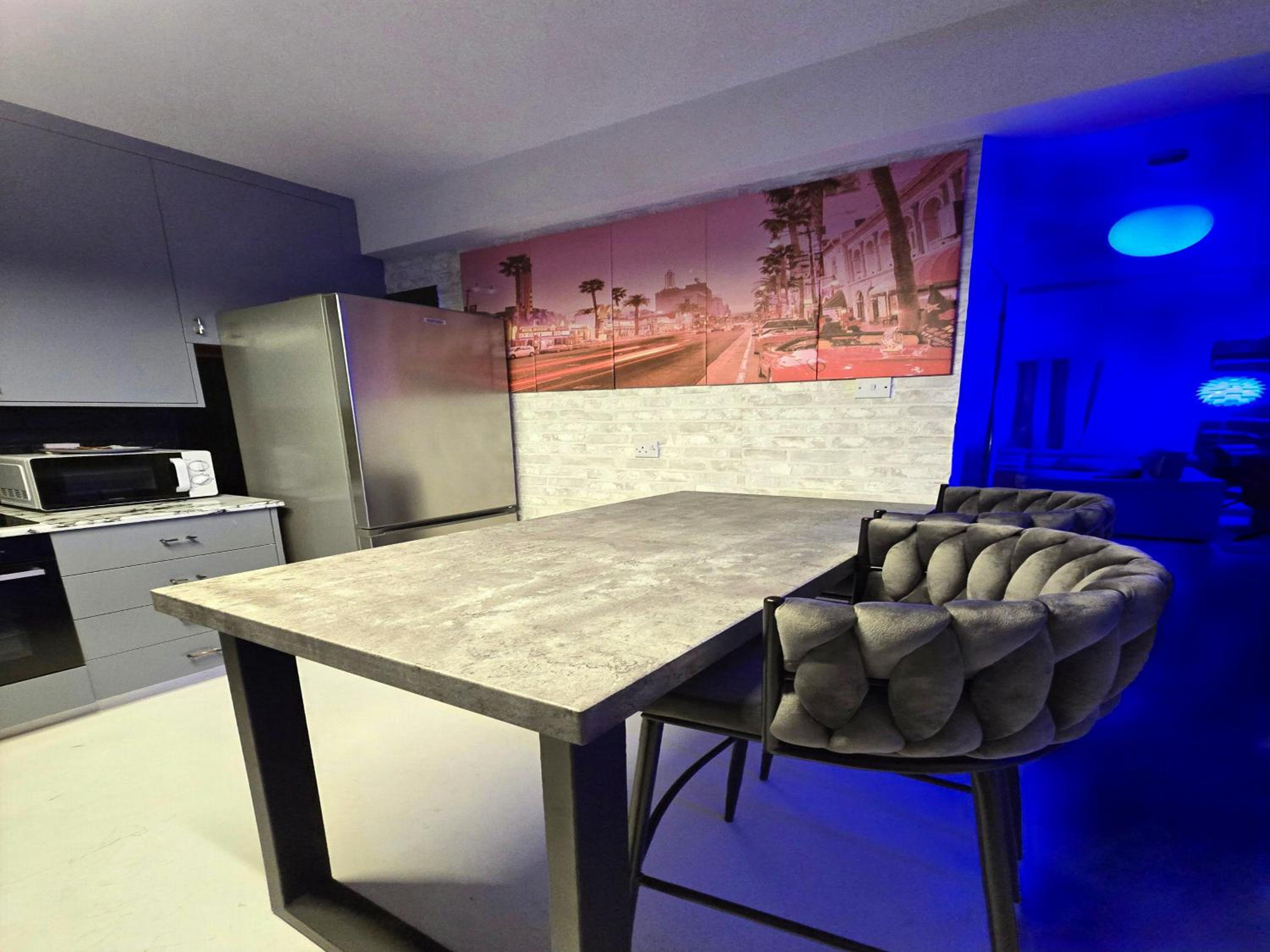 3 Bedroom Villa, private pool, hot tub
