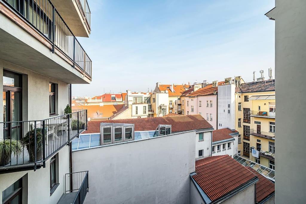 Amazing two-bedroom with Terrace