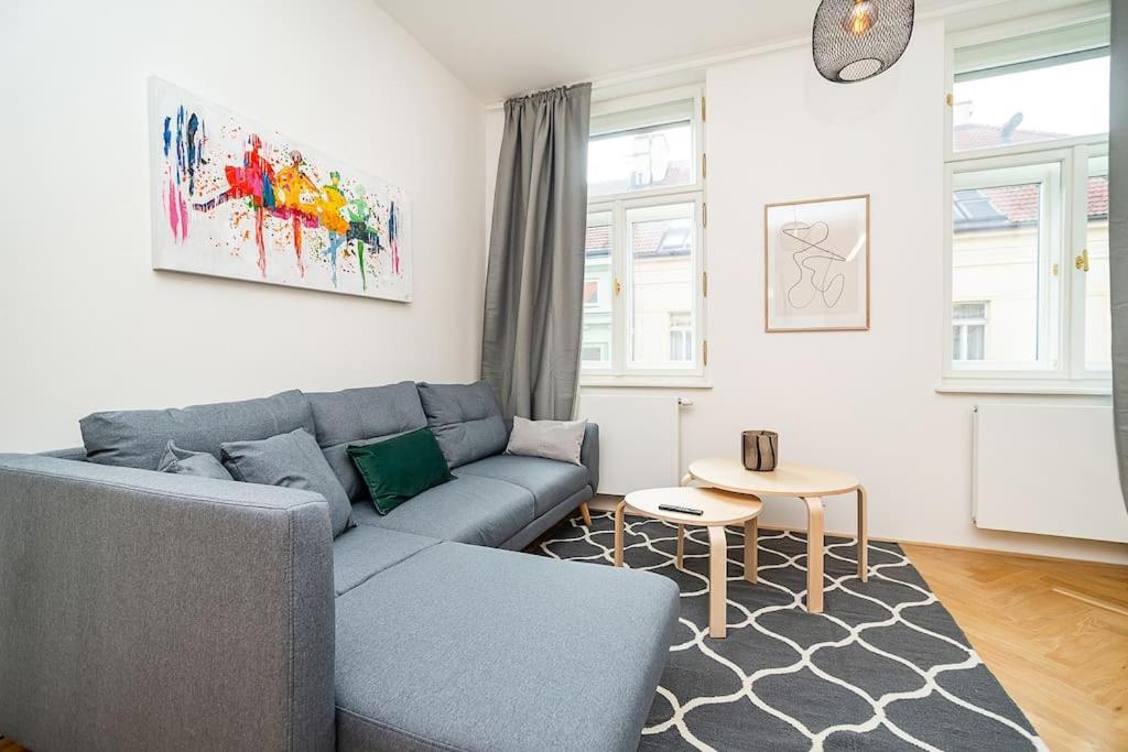 Amazing two-bedroom with Terrace