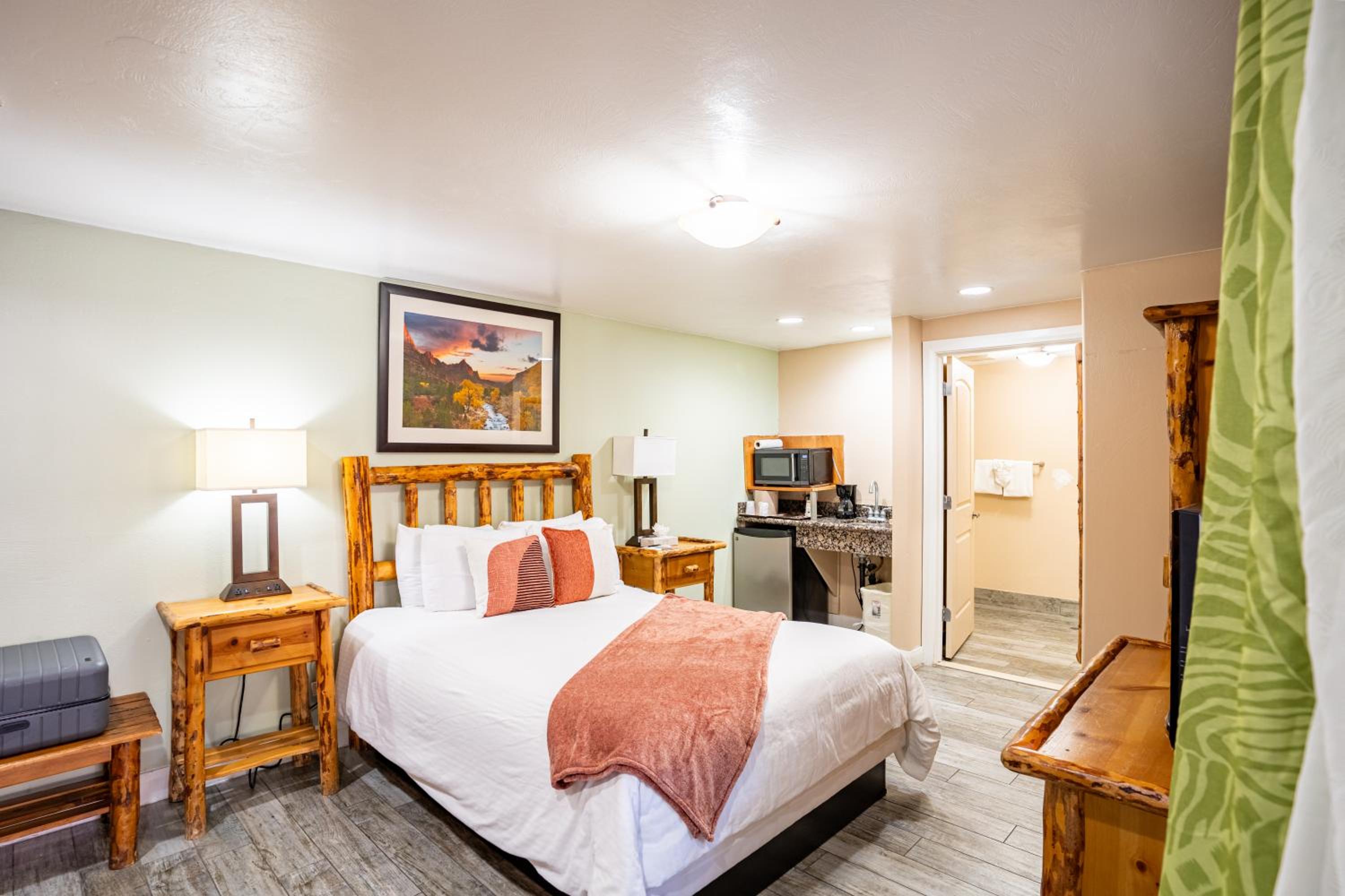 Petty Ranch Inn 12