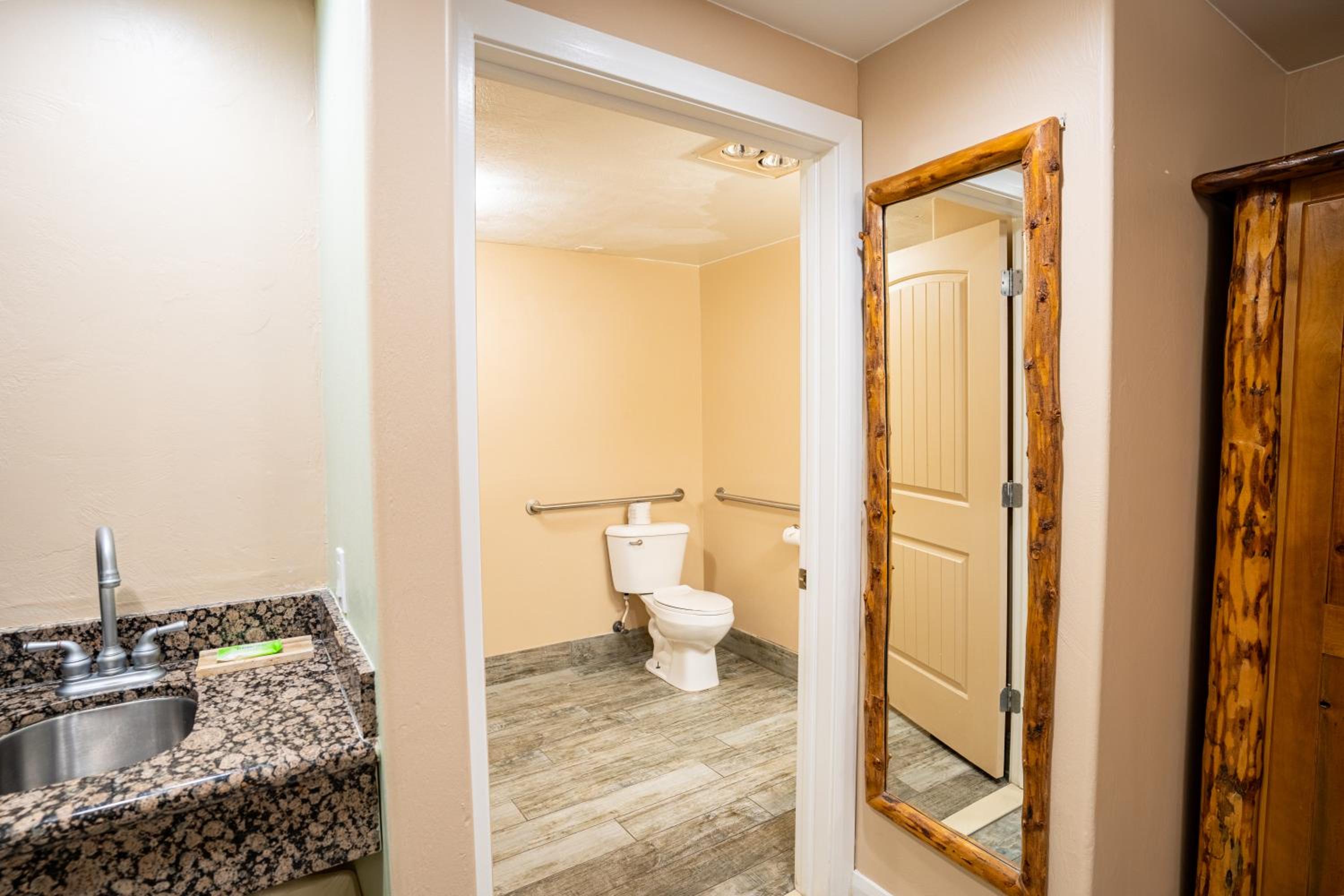 Petty Ranch Inn 94