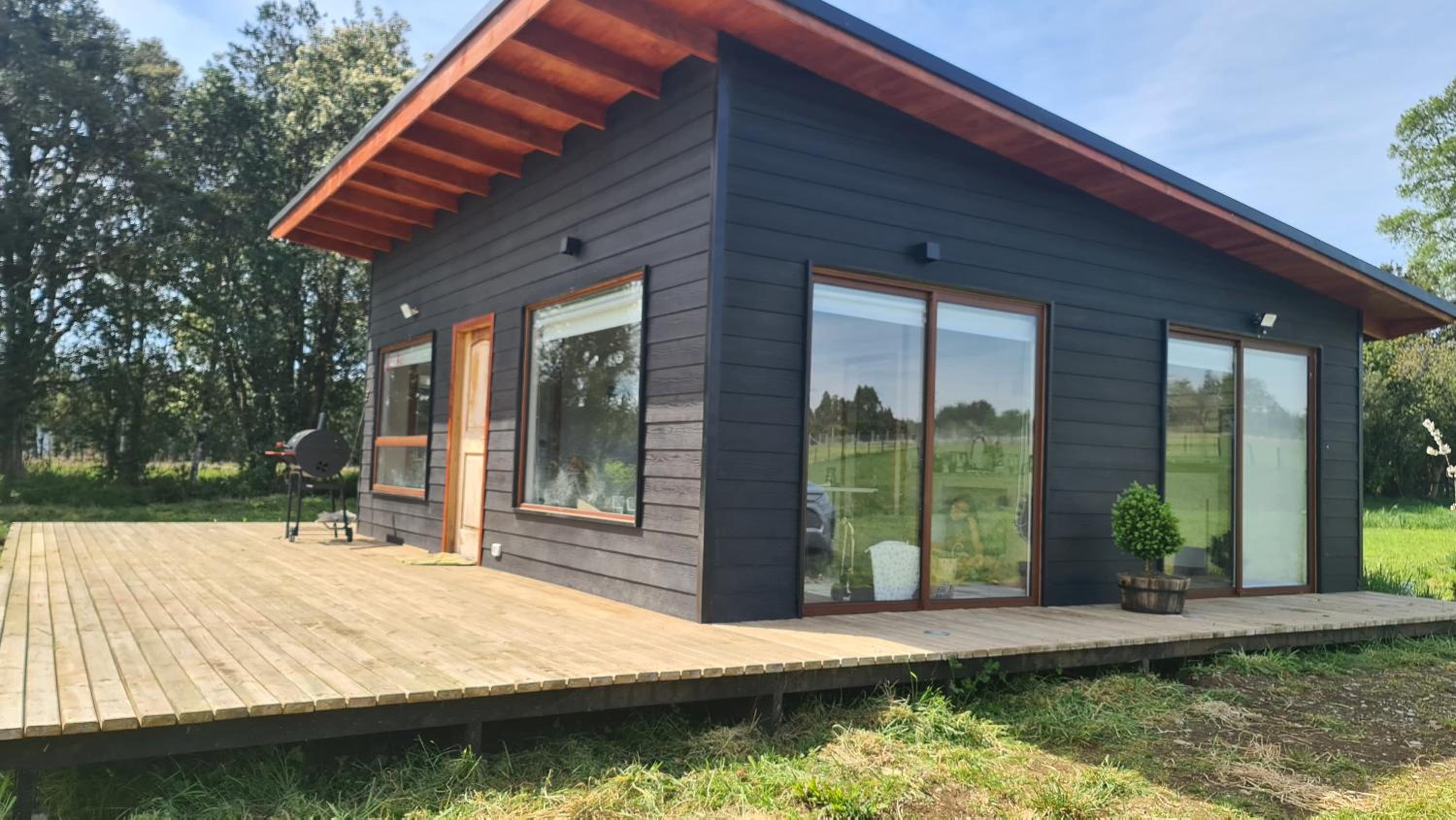 HERMOSA CASA rodeada DE NATURALEZA