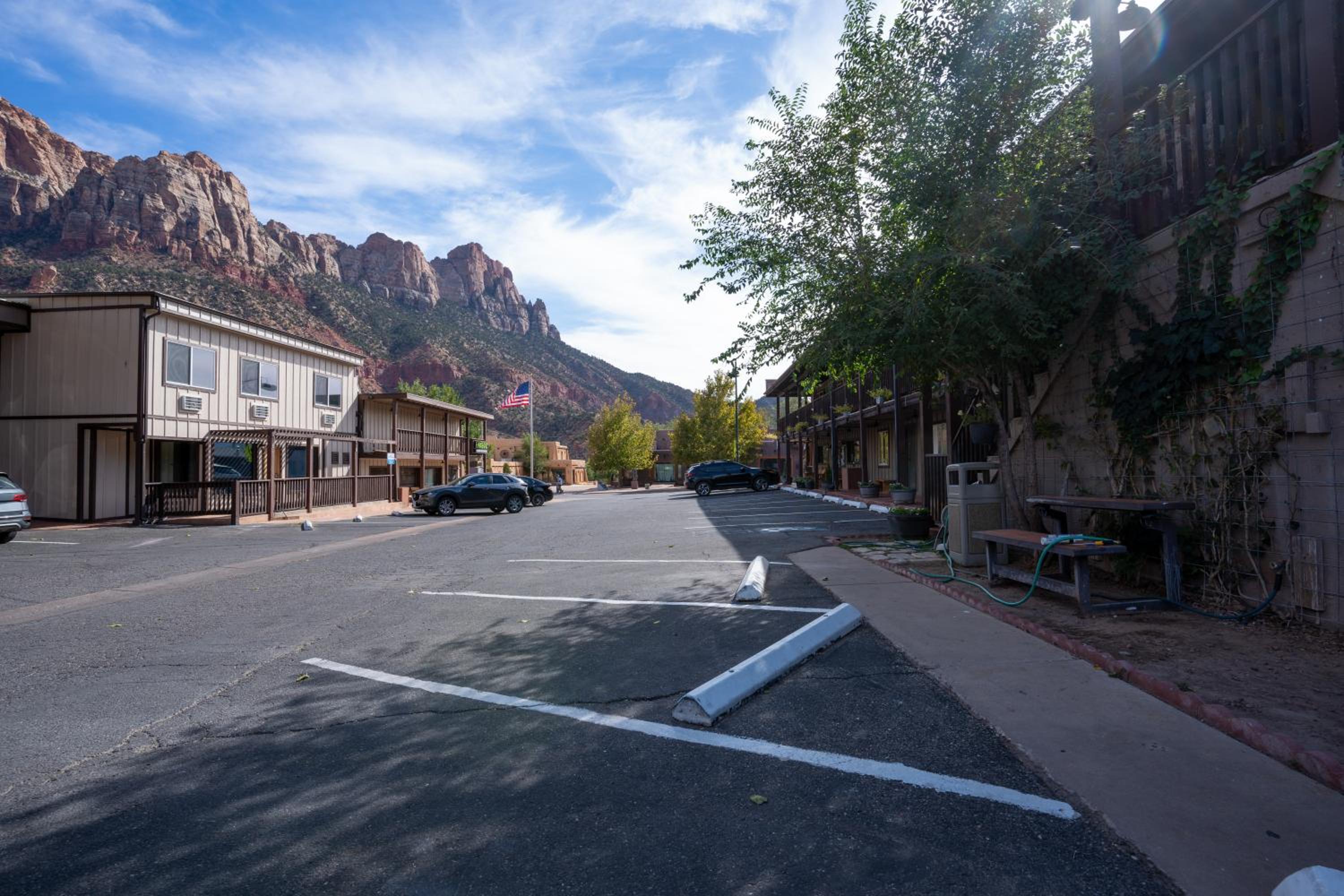 Petty Ranch Inn 102