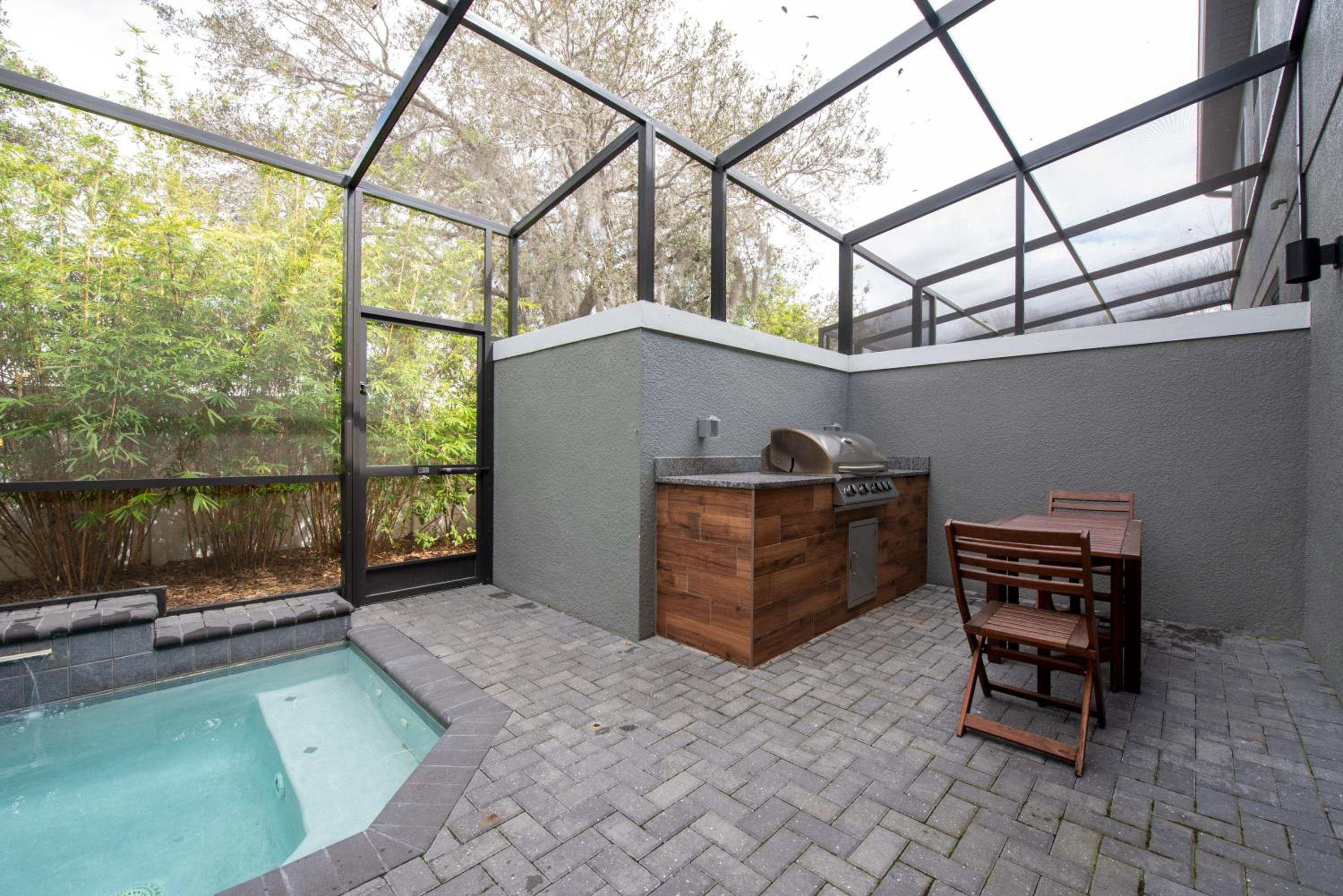 Amazing 4BD home with Pool and BBQ near Disney view 5