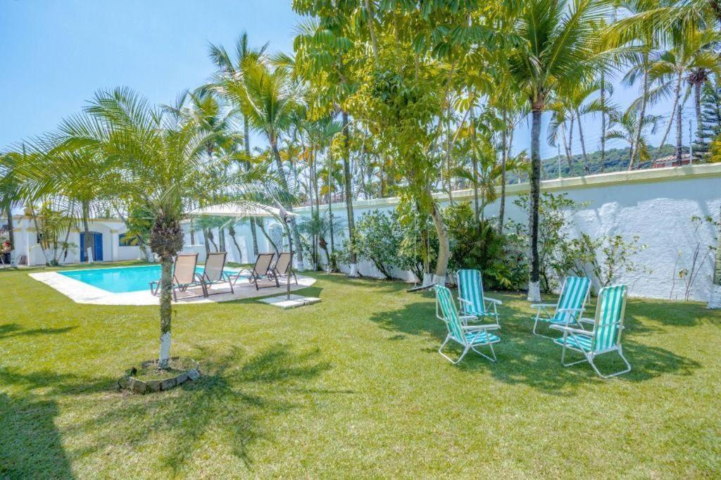 Casa com piscina em Guarujá