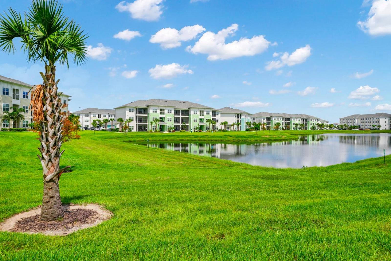 Colorful Villa Near Disney With Margaritaville Resort & Island H20 Waterpark Access - 3197Cs