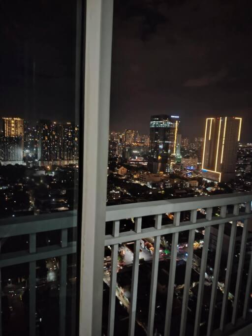 1br Smdc breeze view 3