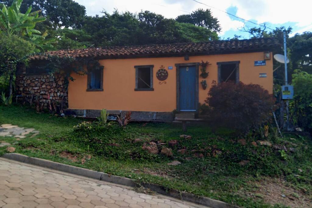 Diamantina, Curralinho Extração