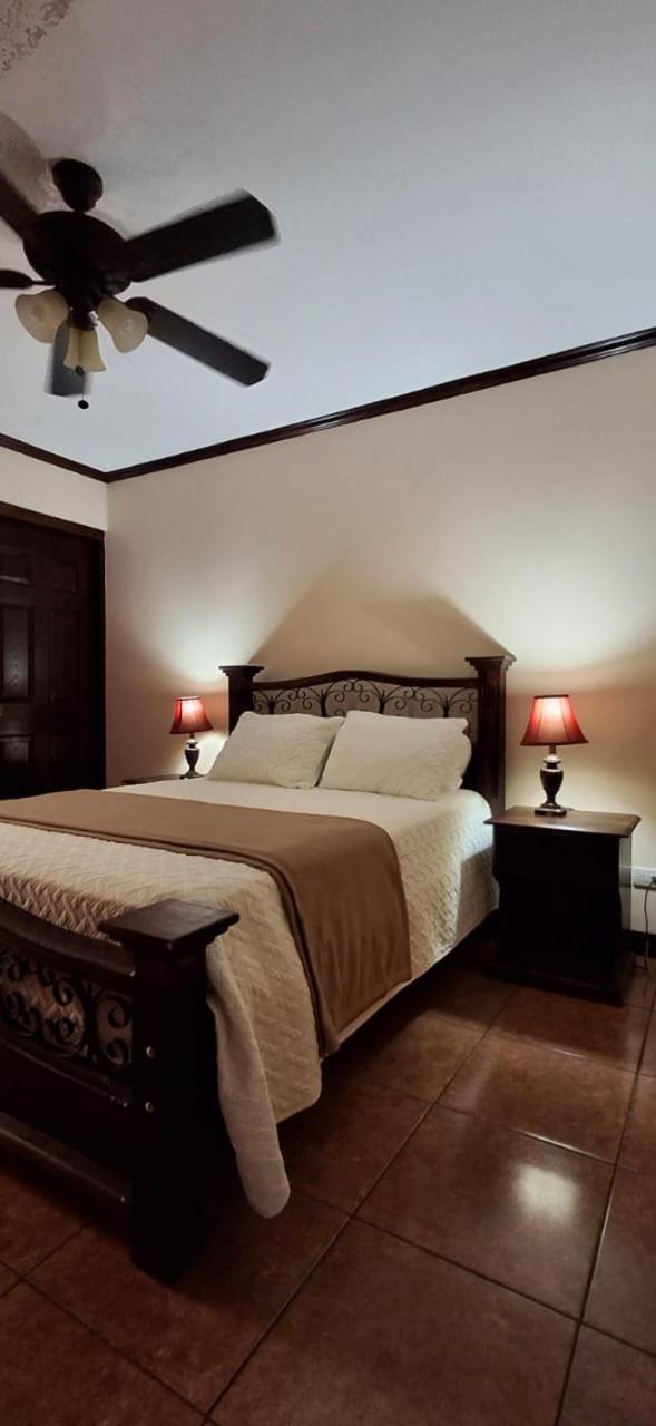 casa andalucia apt 4