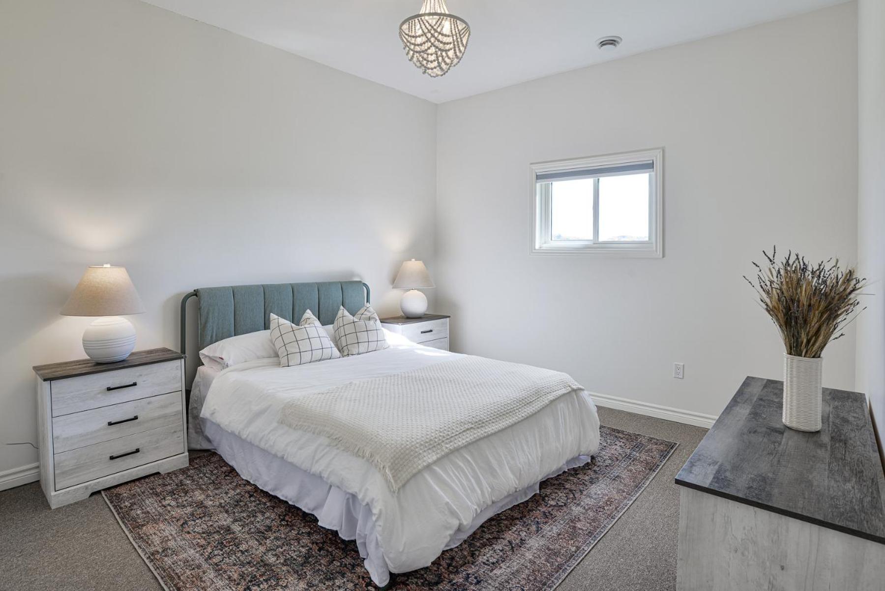 Farmhouse Getaway on 5 Acres Family Friendly