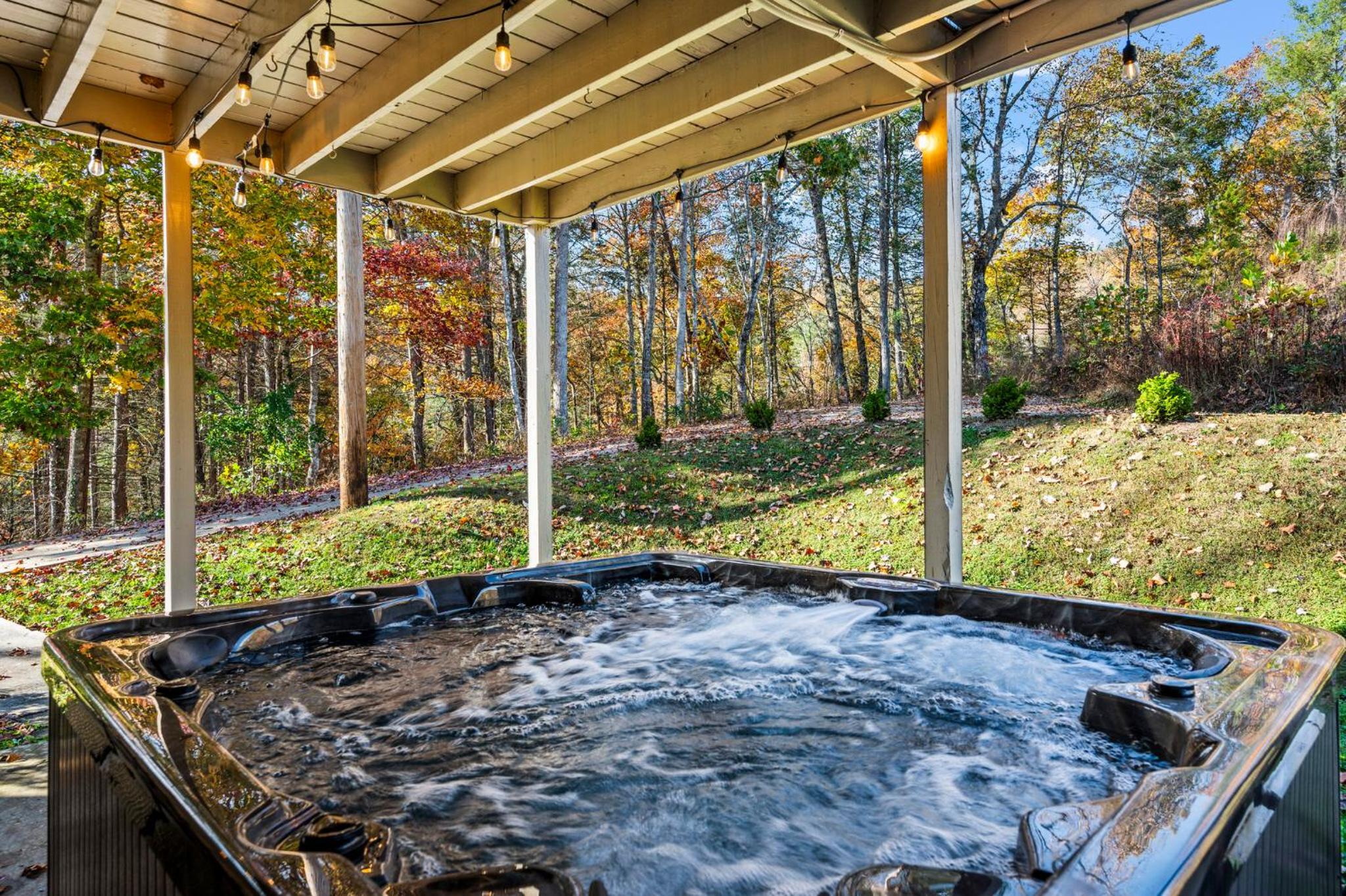 Panoramic Views-Fire Pit-Hot Tub-Arcade