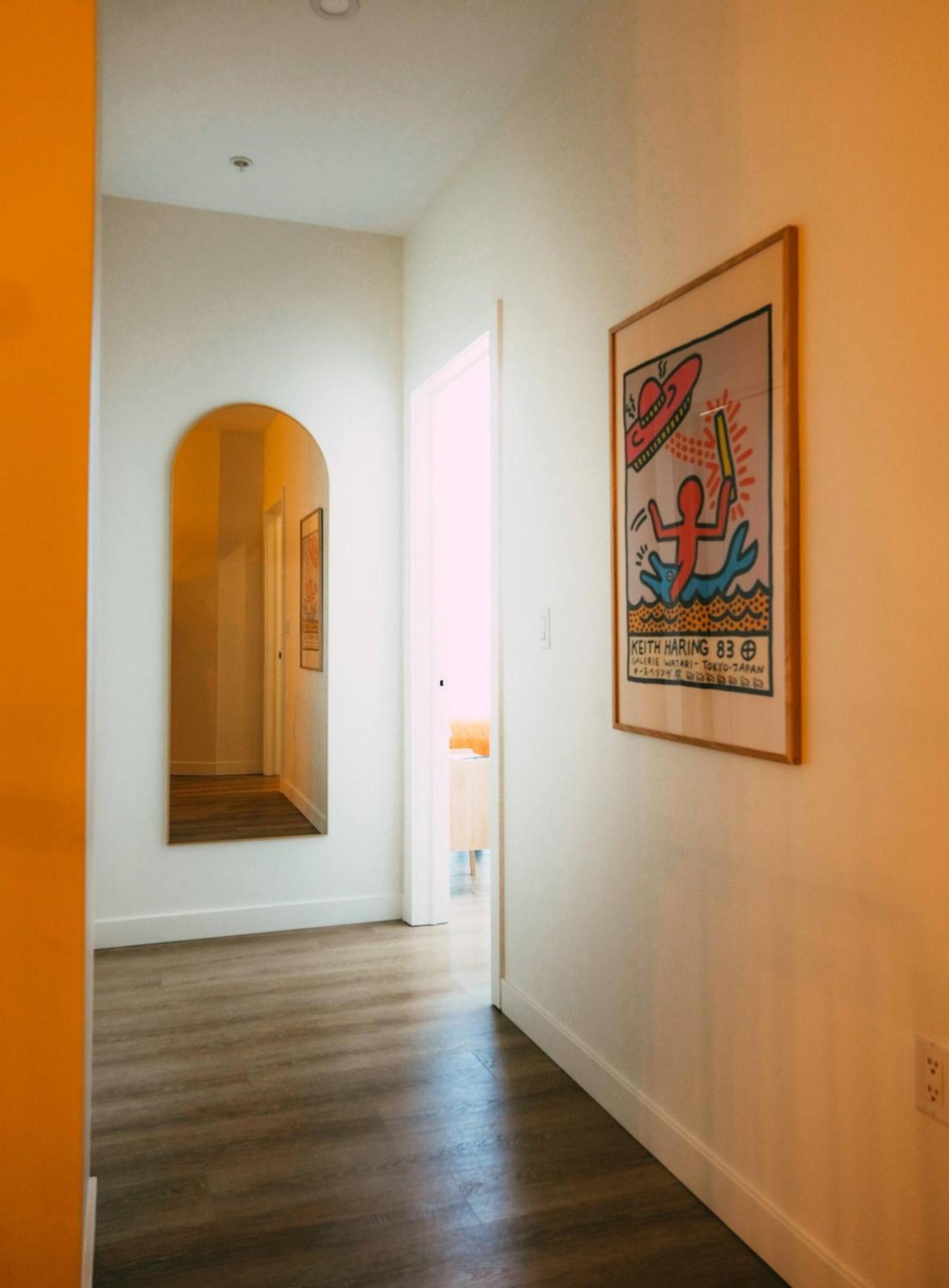 NEW Pause Penthouse Lofts -Downtown- Free Parking