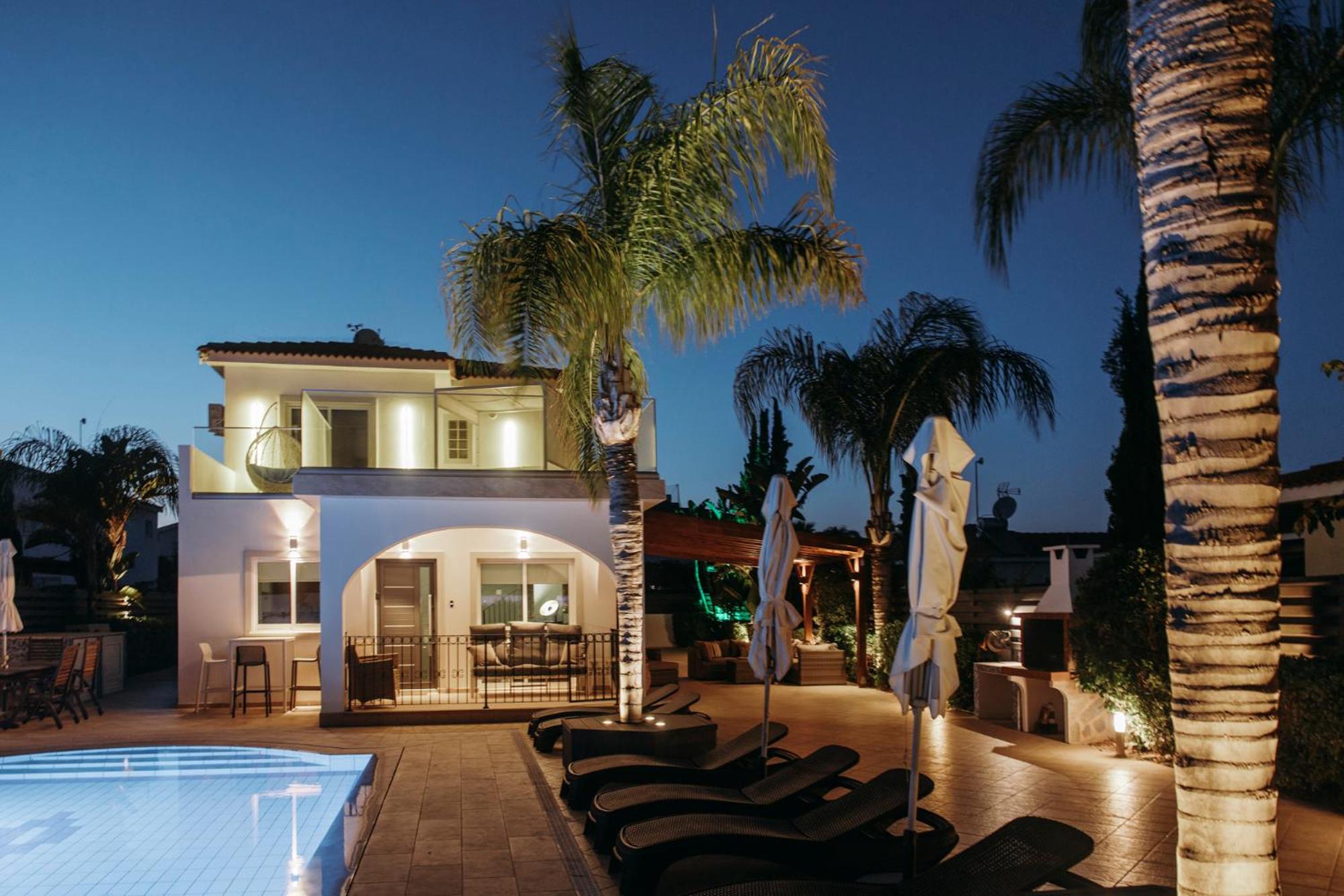 Sunset Villa private complex heated pool view 3