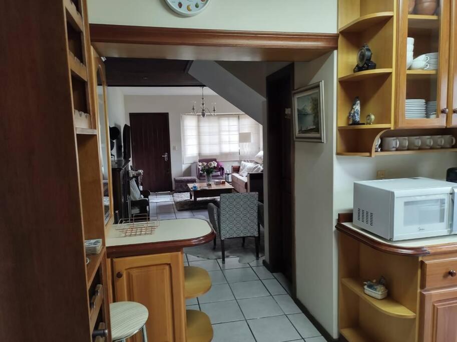 Aconchego na Serra - Sua Casa em Localização Privilegiada