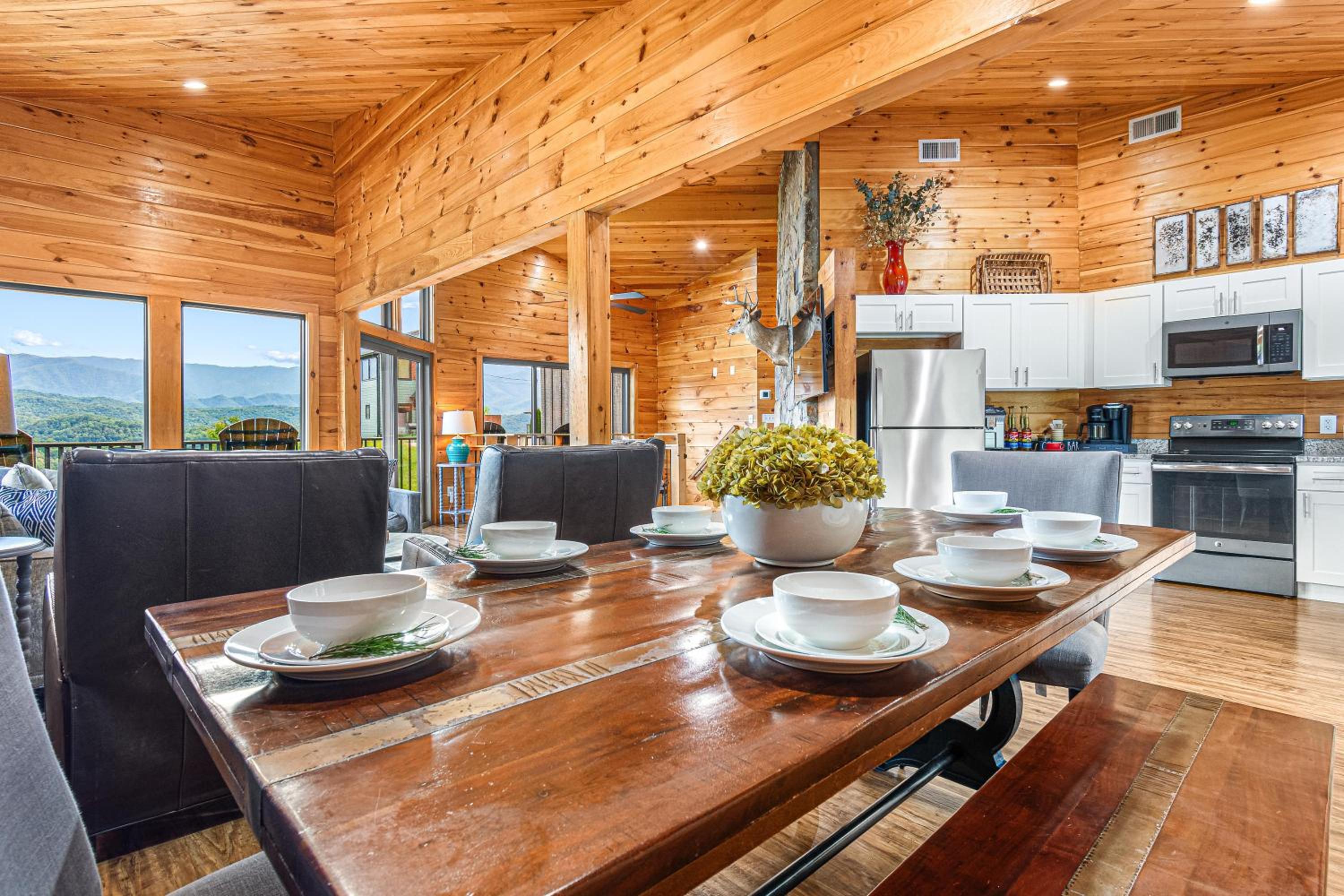 Panoramic Views-Fire Pit-Hot Tub-Arcade