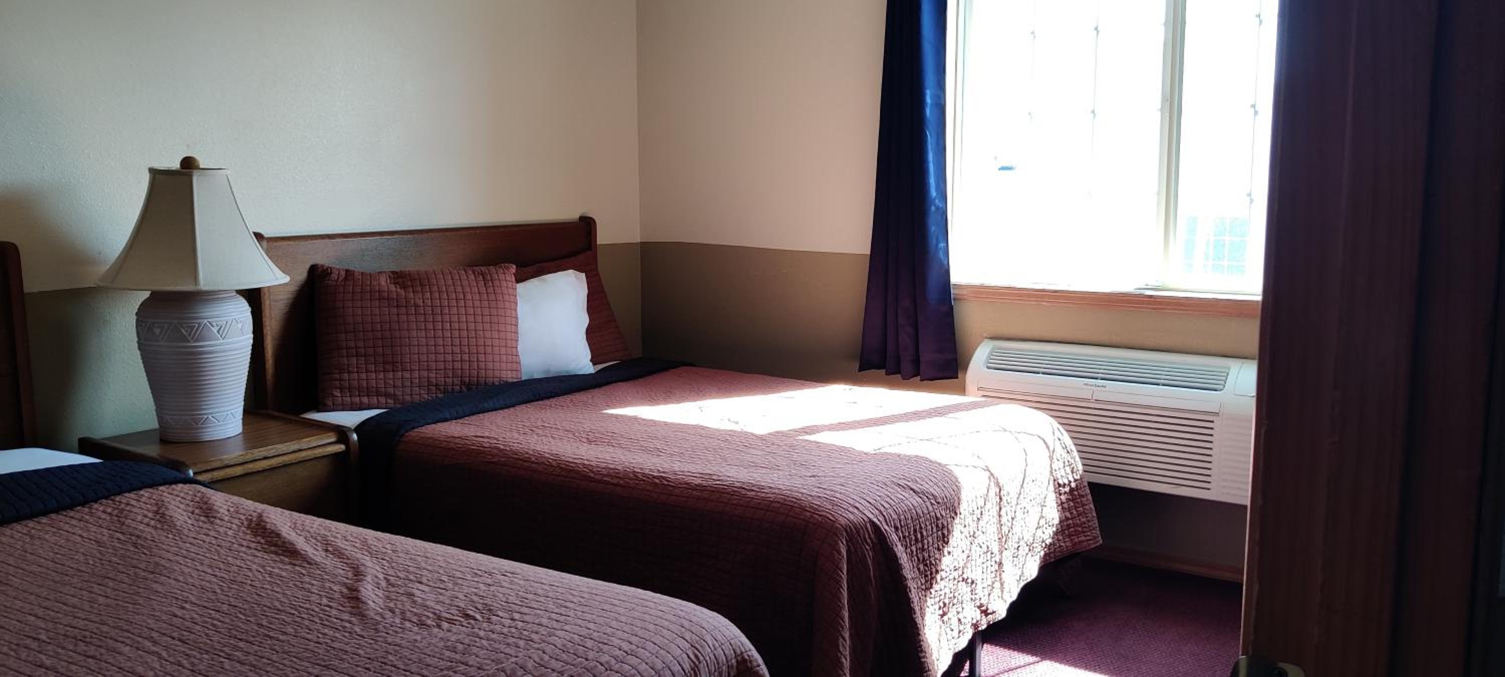 Hillcrest Inn