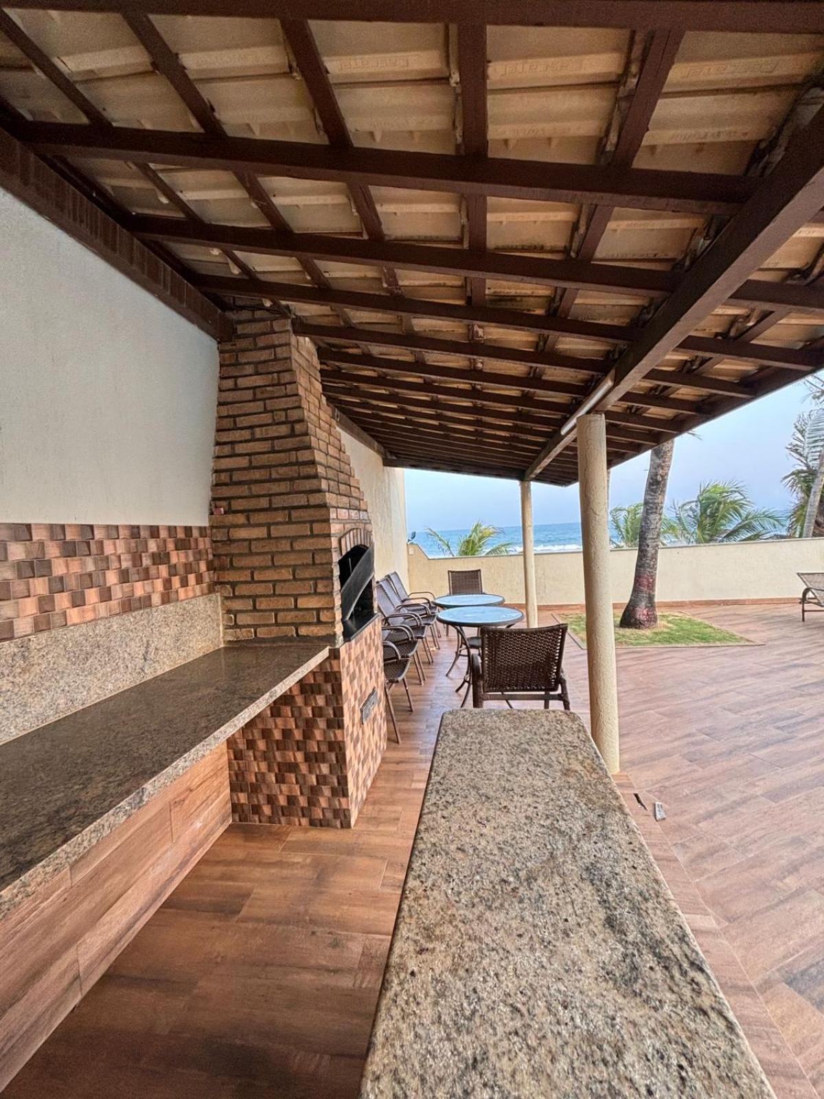 Casa de praia com piscina em Stella Maris na Praia do Flamengo