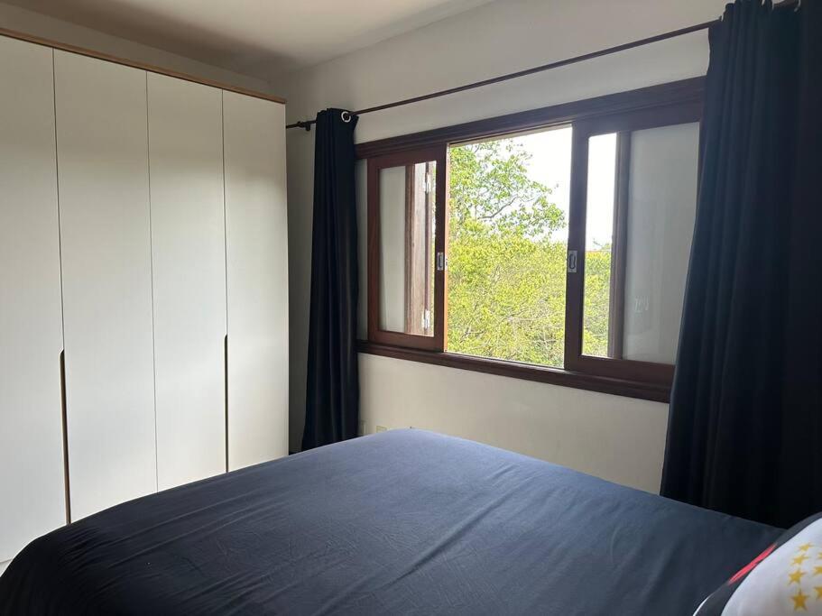 Casa Ampla a poucos metros da Praia