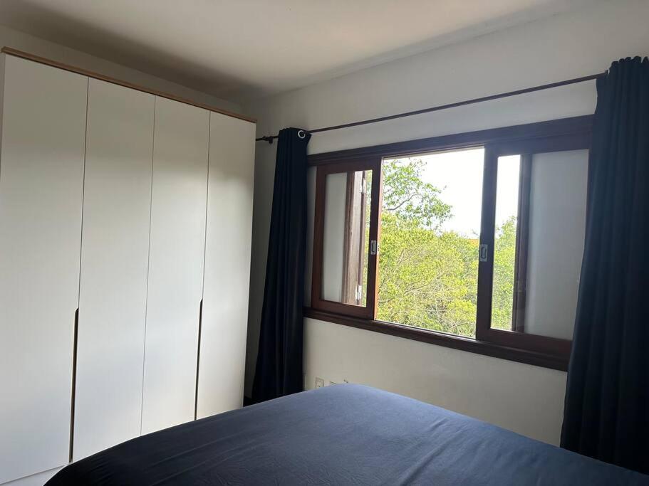Casa Ampla a poucos metros da Praia