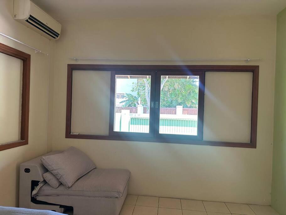 Casa Ampla a poucos metros da Praia