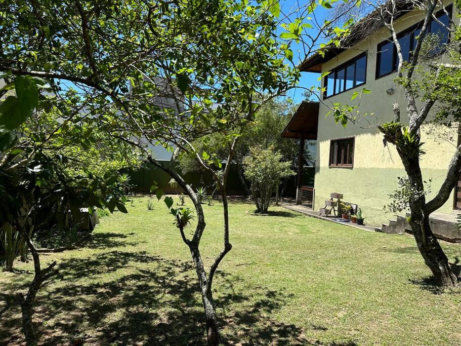 Casa Ampla a poucos metros da Praia