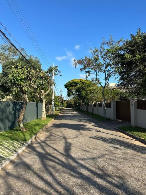 Casa Ampla a poucos metros da Praia