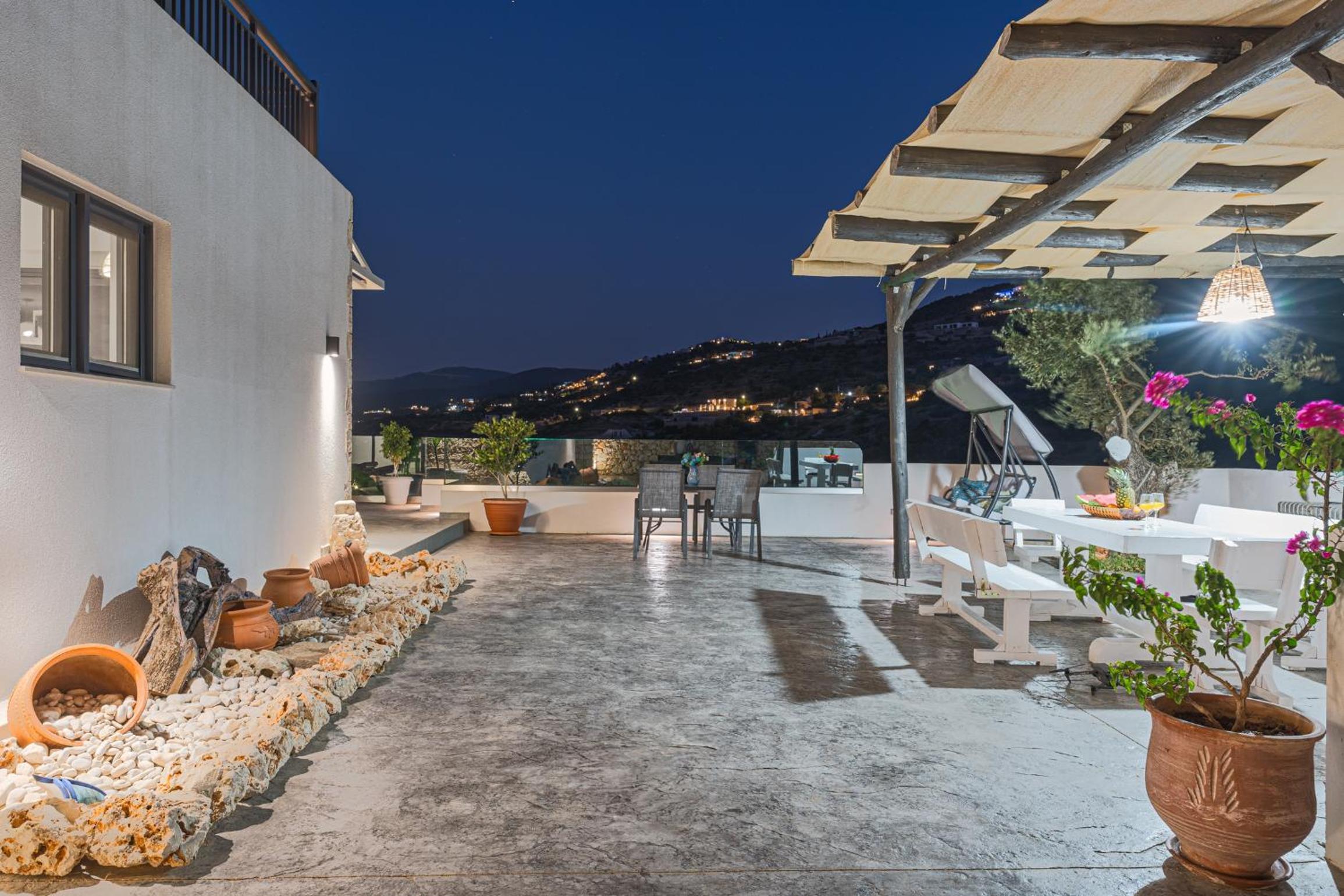 Villa Paganos