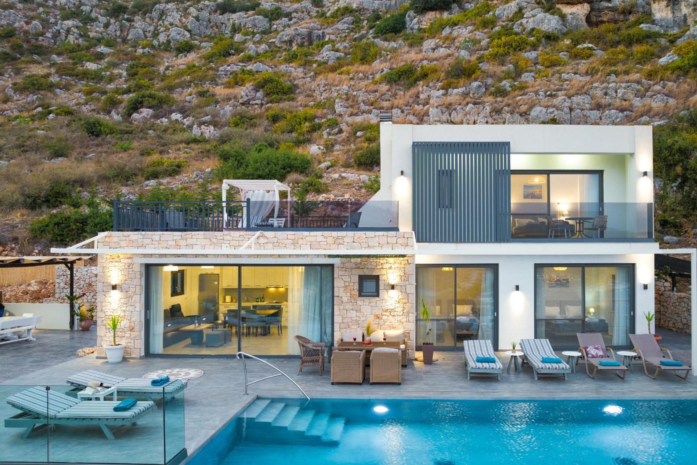 Villa Paganos
