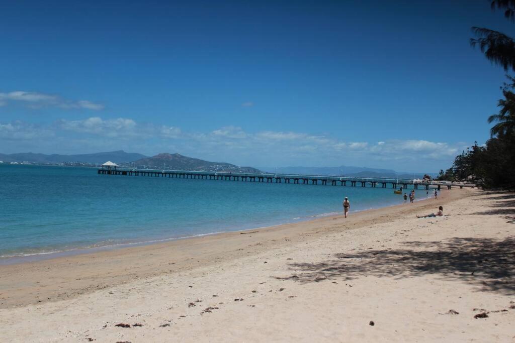 Rosalita, Picnic Bay
