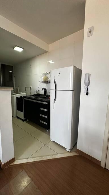 Apê acolhedor e agradável - 2Q com garagem e Wifi