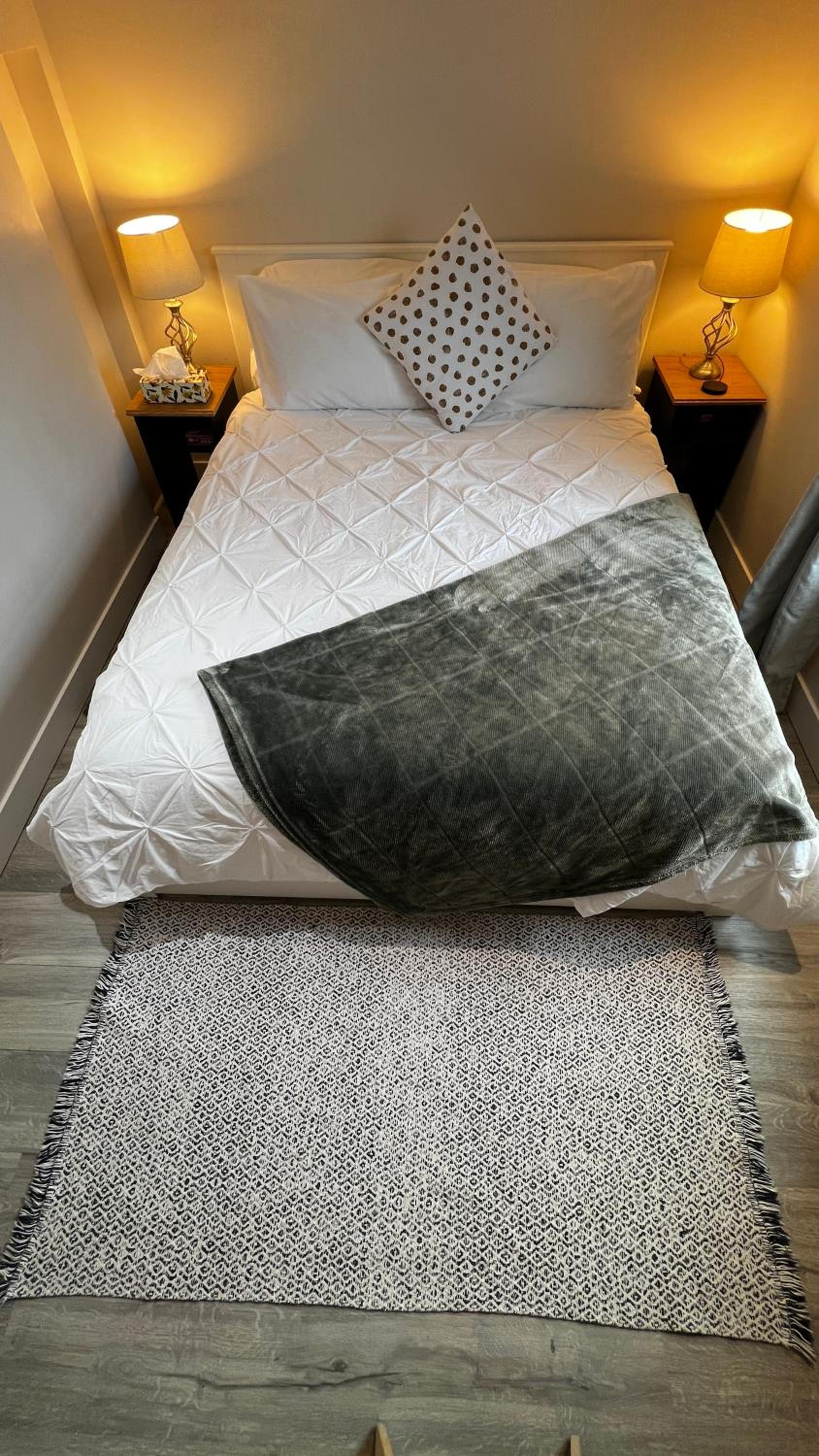 ALL NEW 2BR Loft