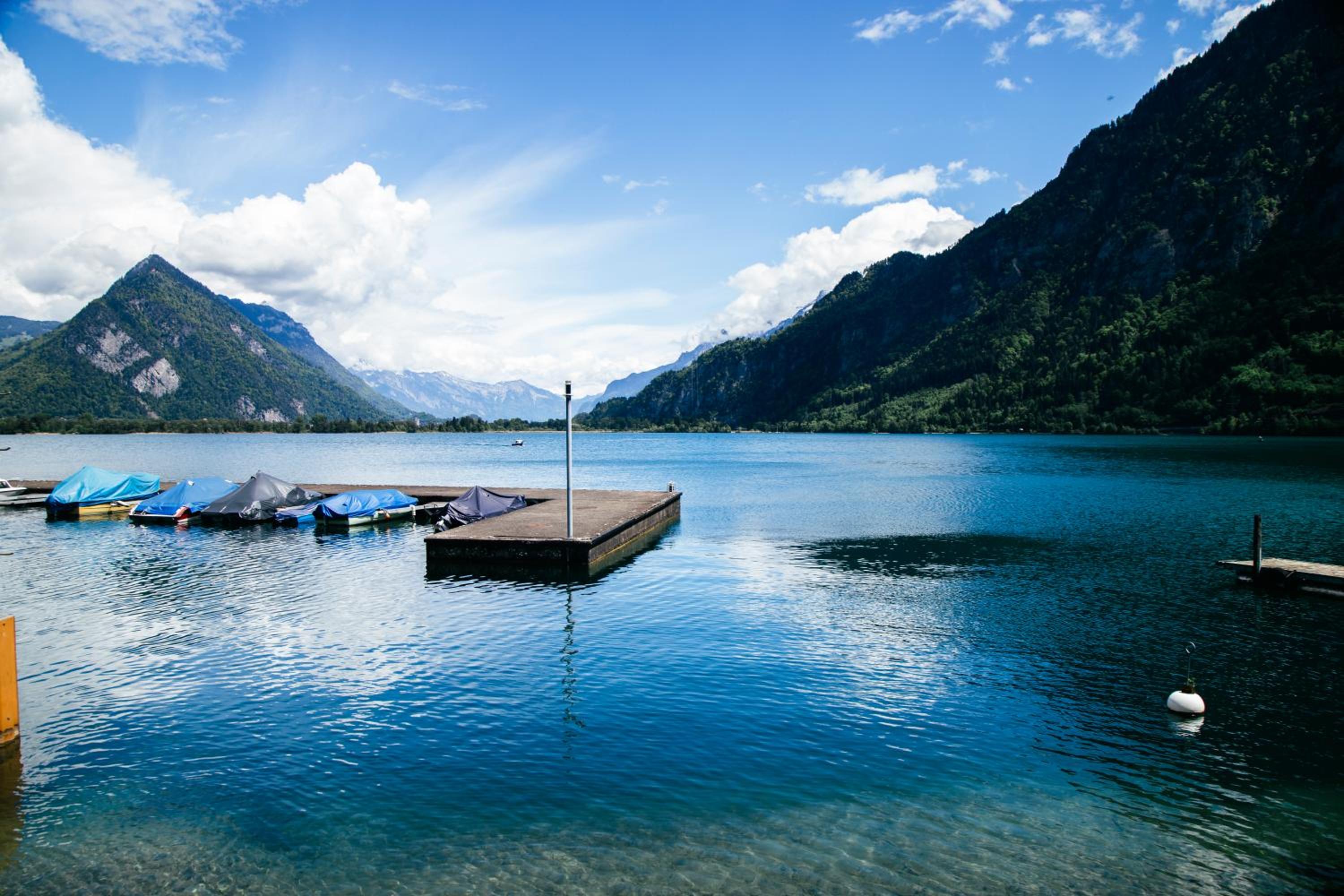 Au Bord Du Lac