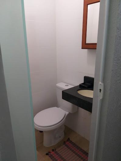 Casa completa em Peró!