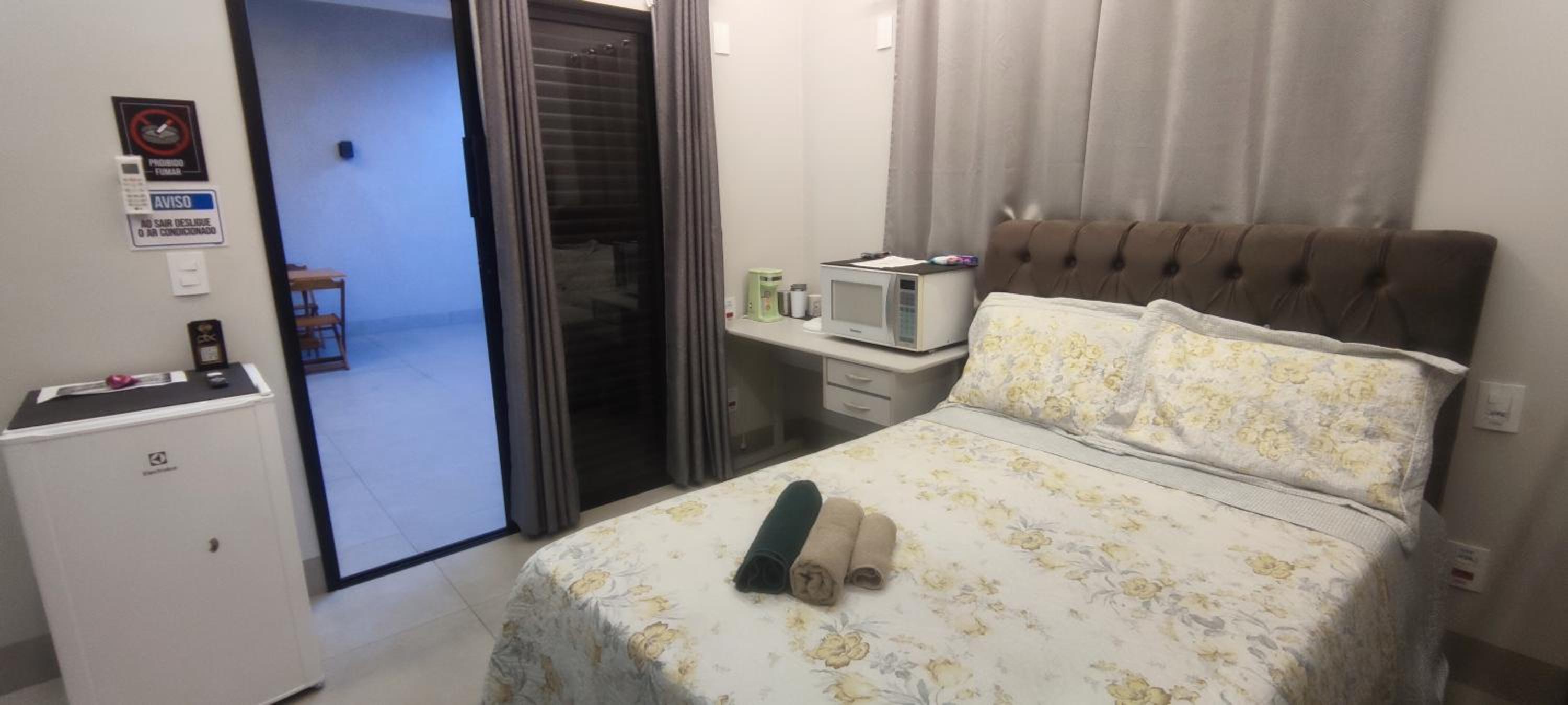 Suíte Aconchegante e Garagem Grátis - Até 4 Pessoas