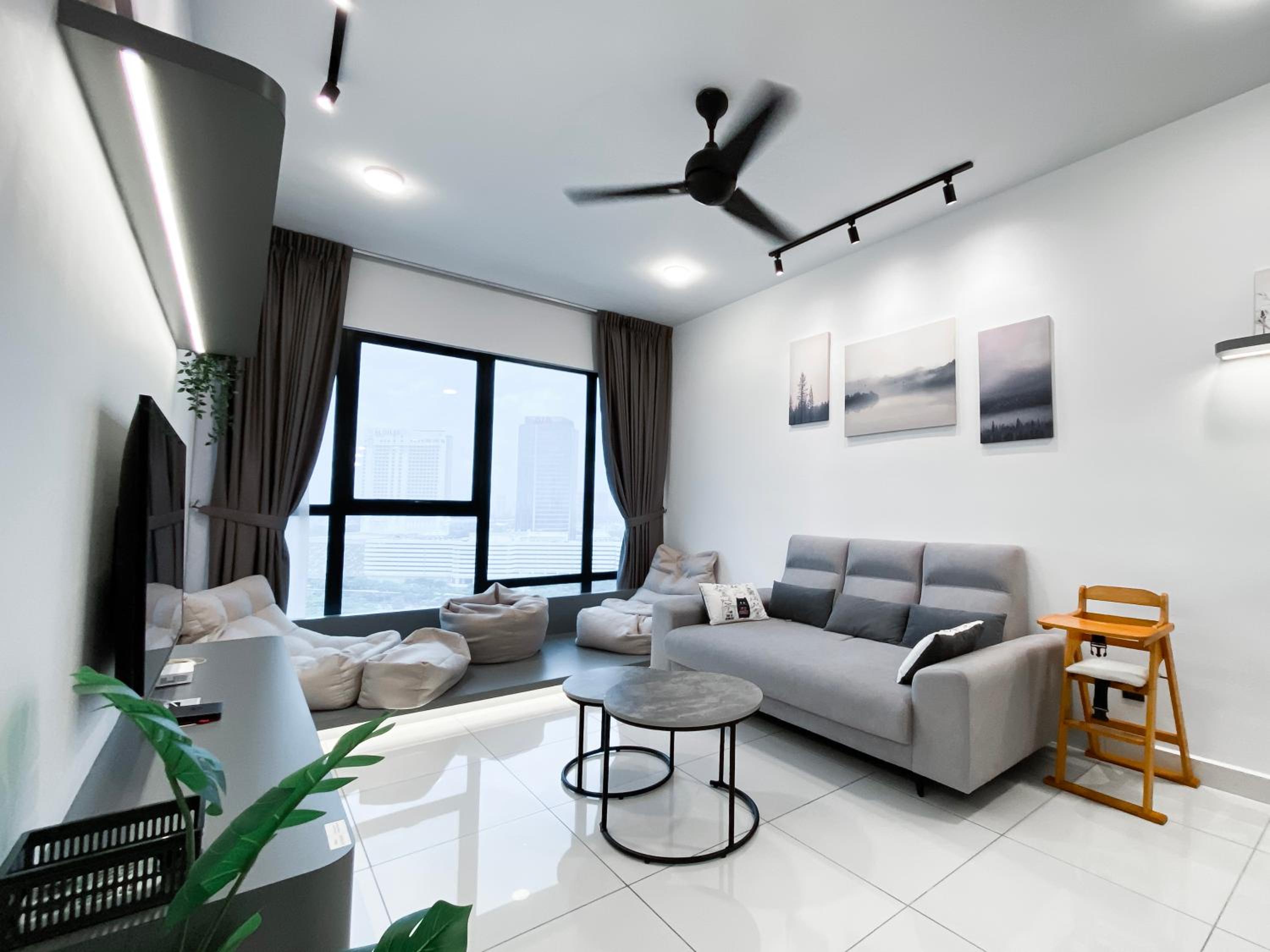 Midvalley Southkey Mosaic Greyline Residence JB CIQ 2BR 8pax