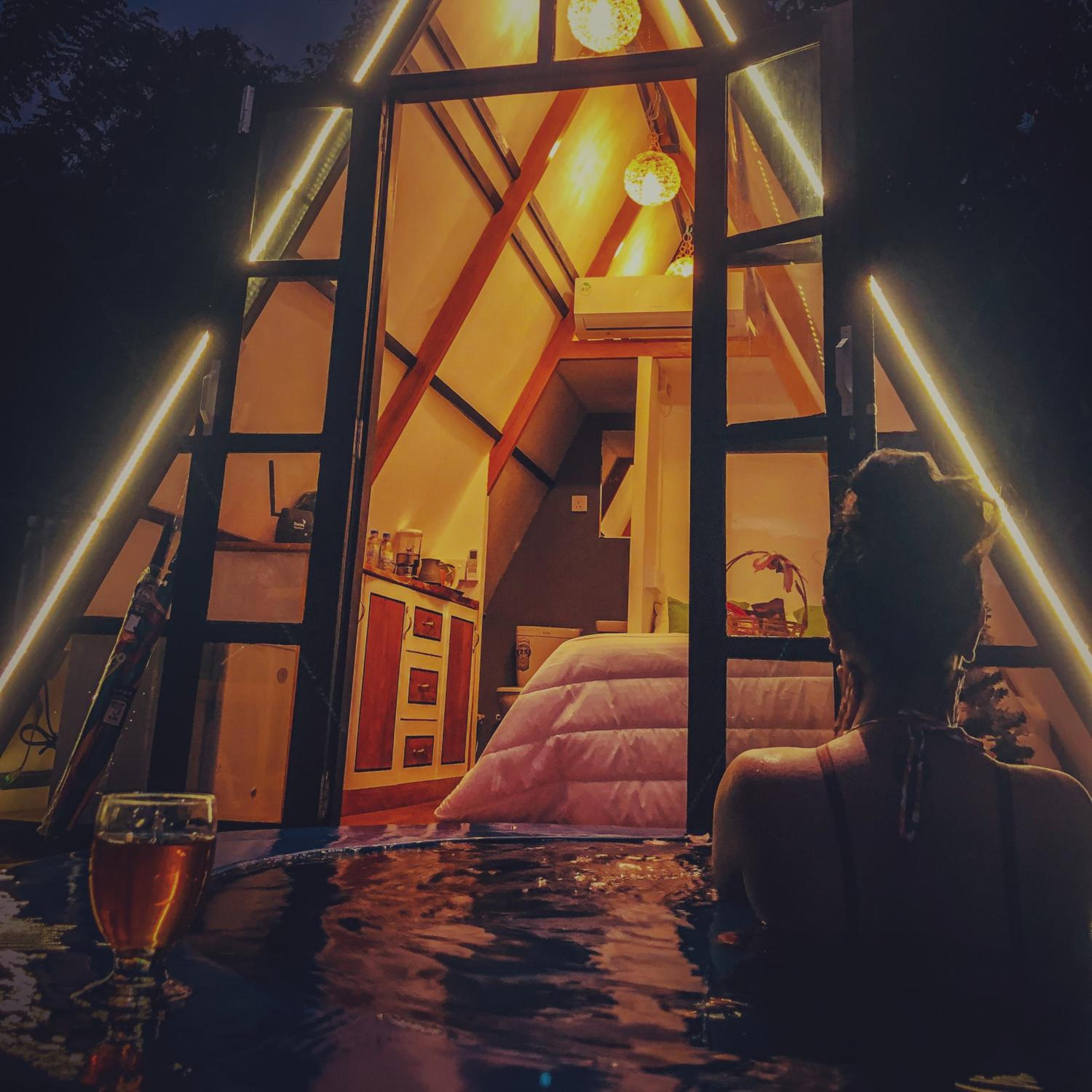The WE2 - Wildwood Elegance Escape view 5