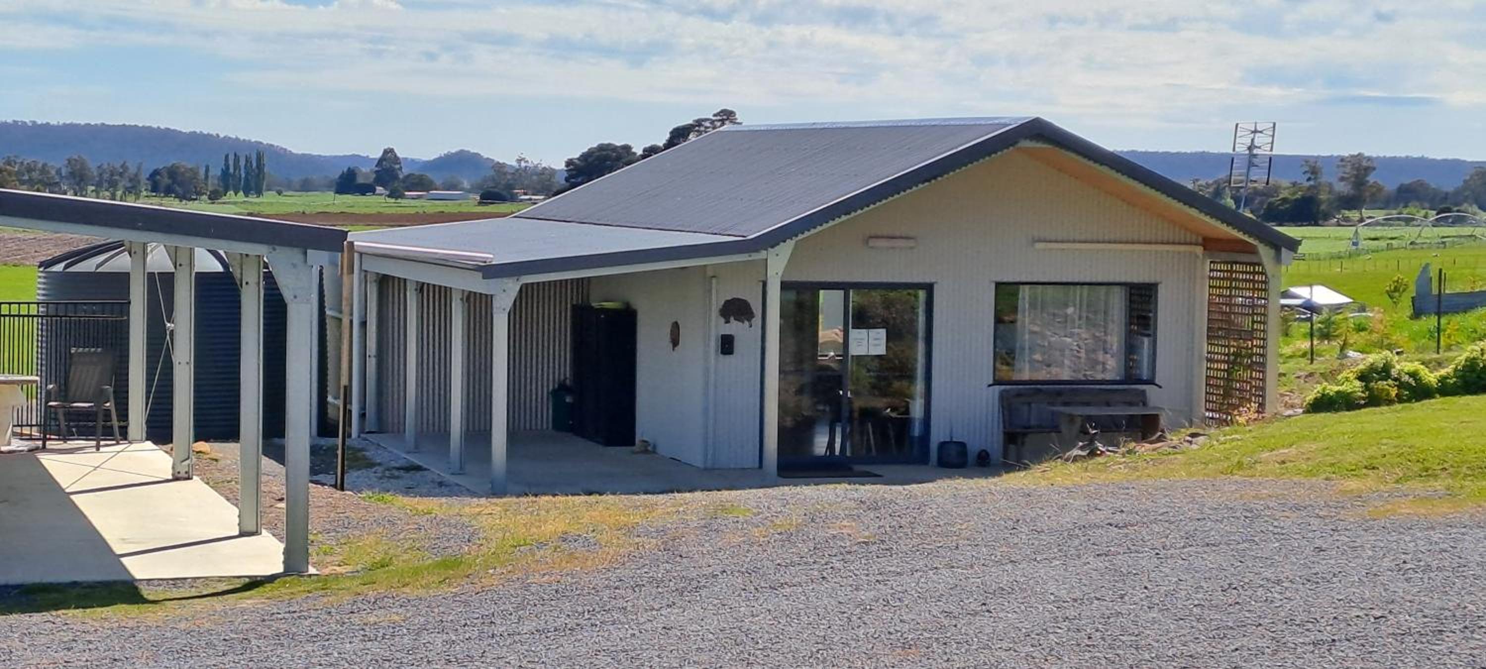 Meander Country Cabins
