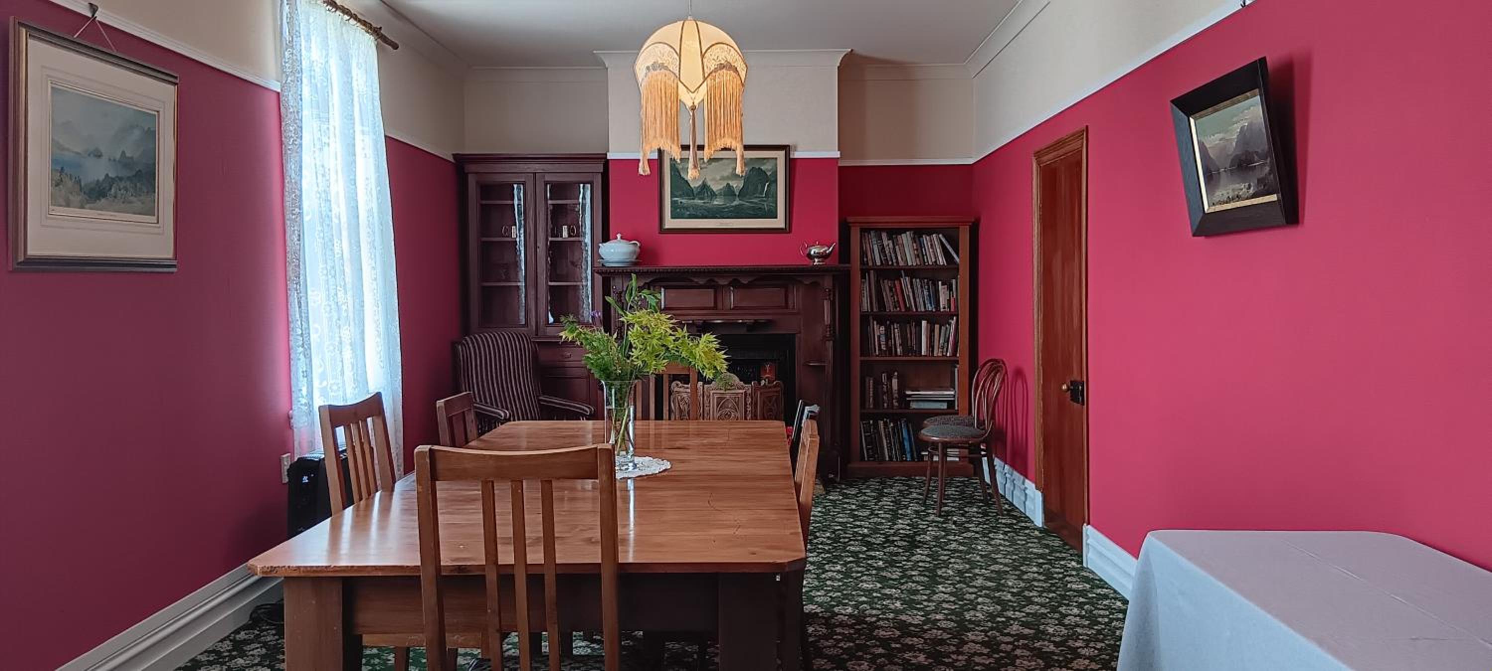 Murrells Grand View House