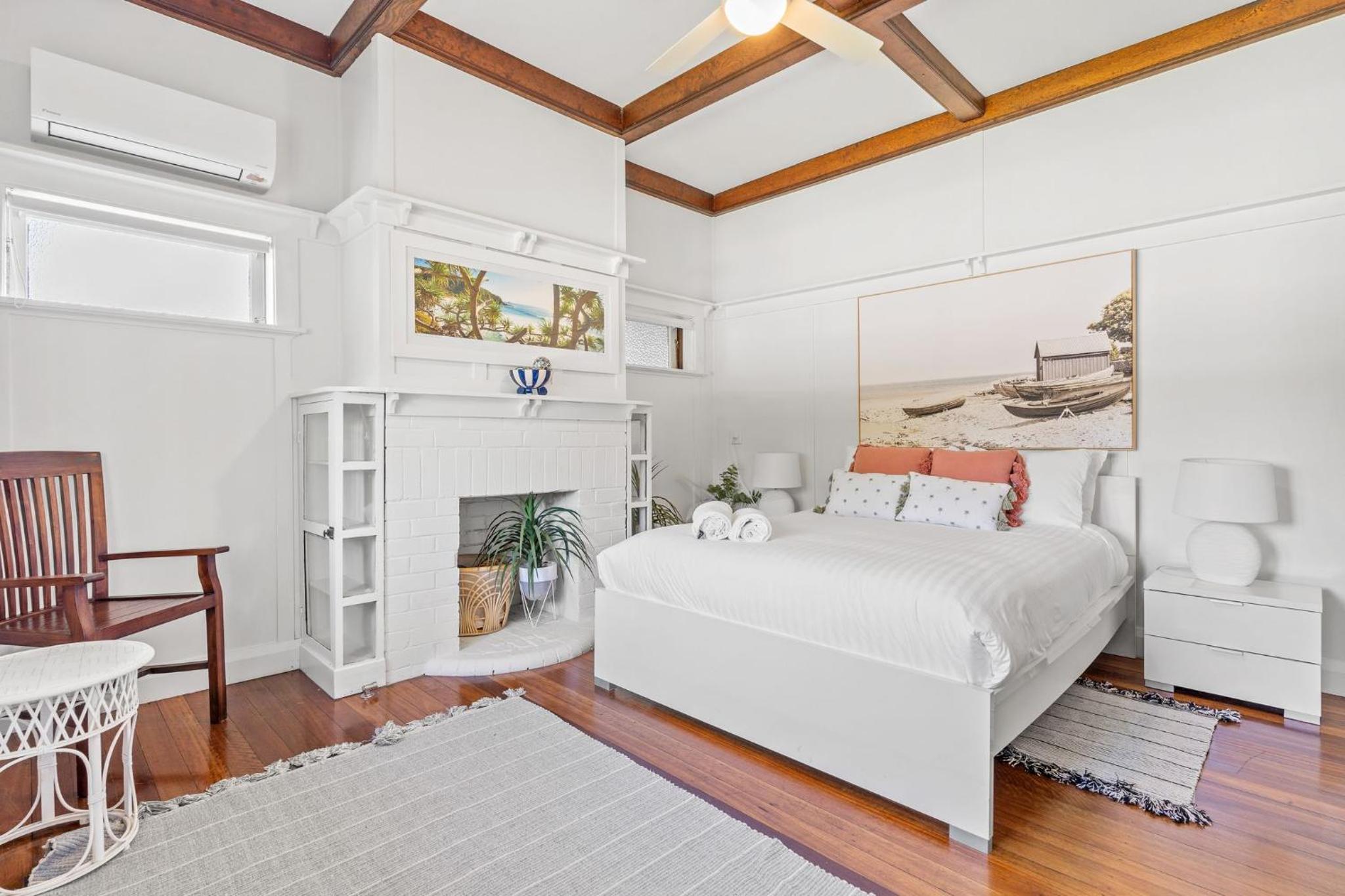 21 Carlyle Street - Central Byron Bay Holiday Home